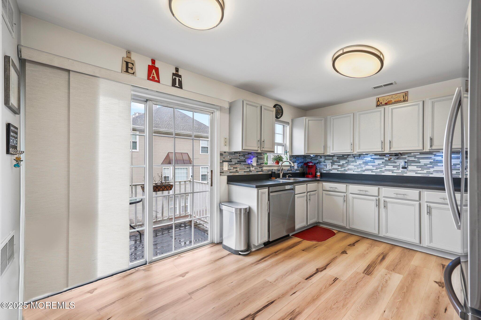 2308 Timber Ridge Court, Sayreville, New Jersey image 12
