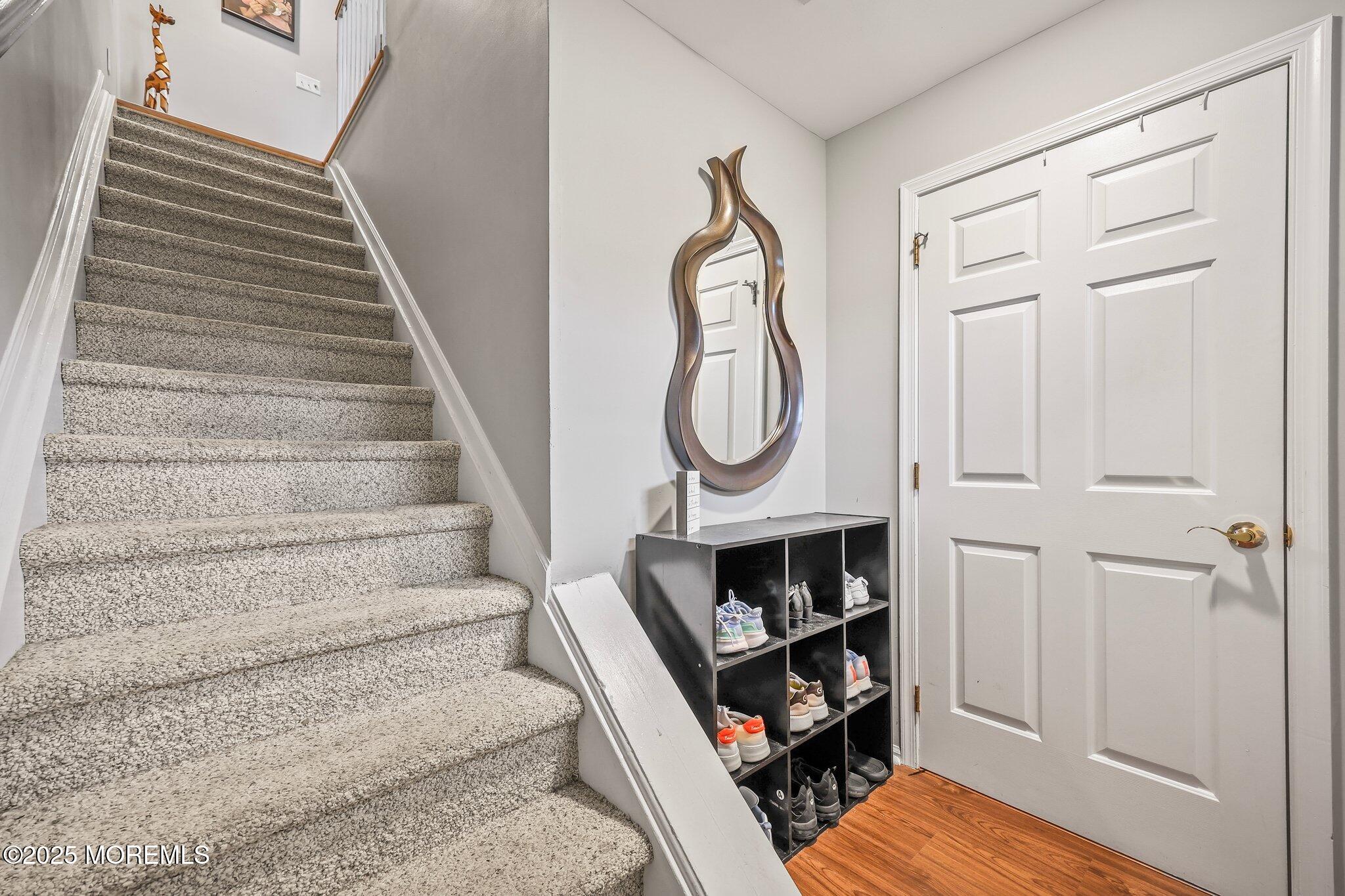 2308 Timber Ridge Court, Sayreville, New Jersey image 5