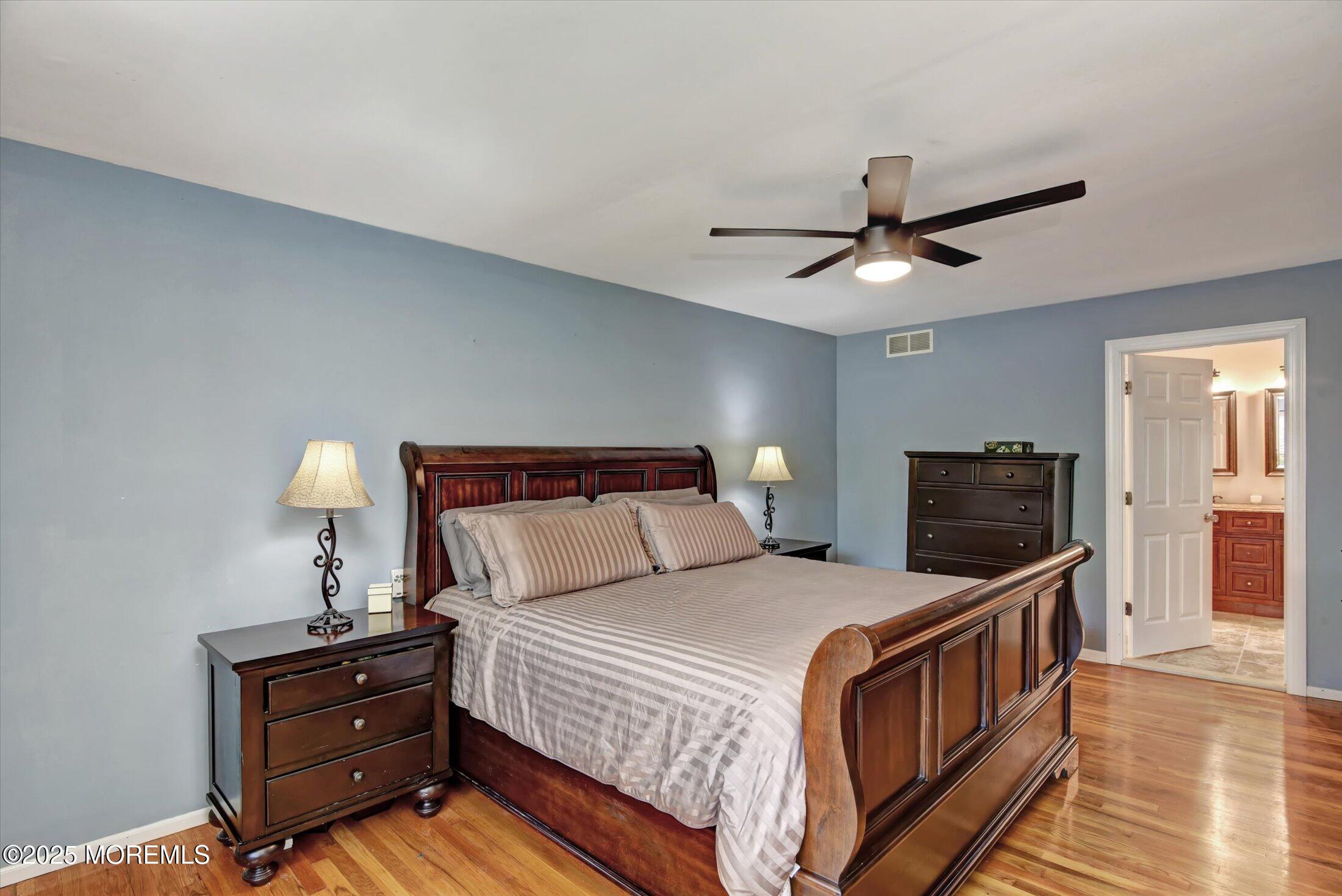58 Rockwell Circle, Marlboro, New Jersey image 23