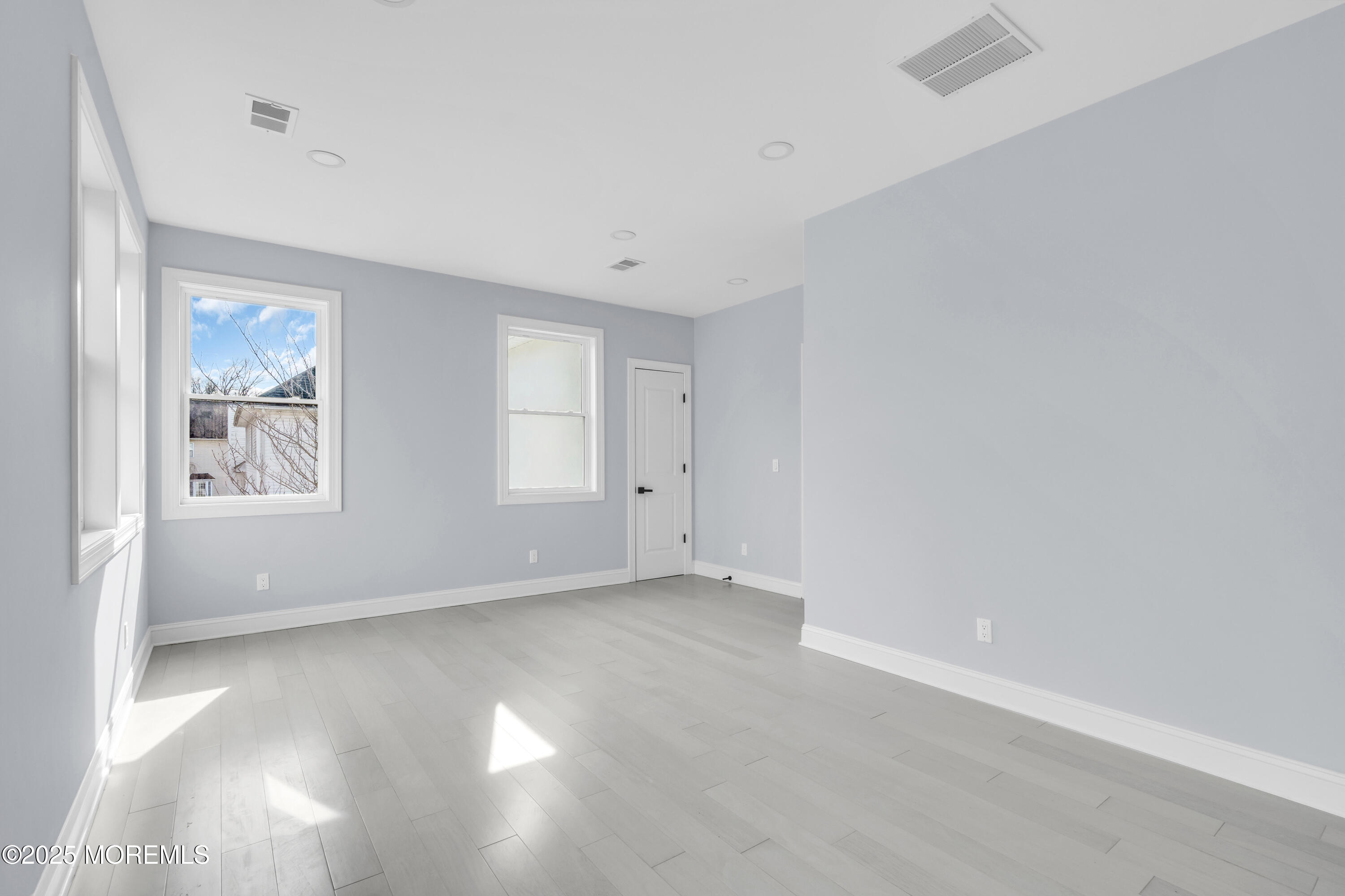 112 Mundy Avenue, Edison, New Jersey image 44