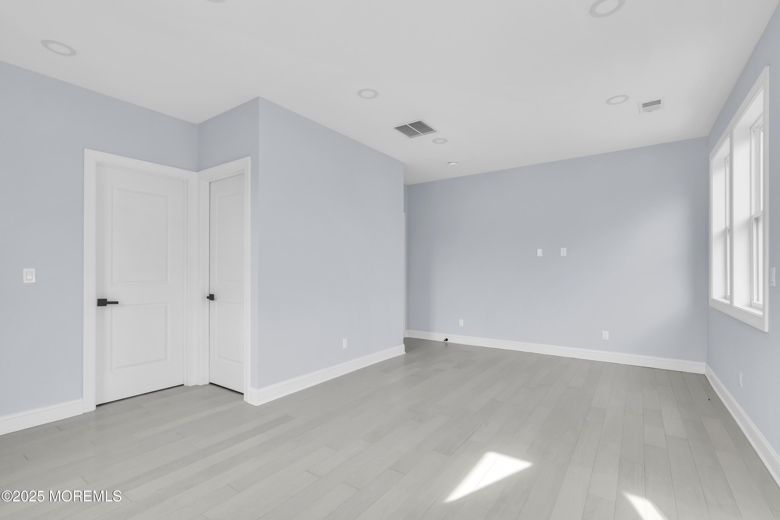 112 Mundy Avenue, Edison, New Jersey image 43