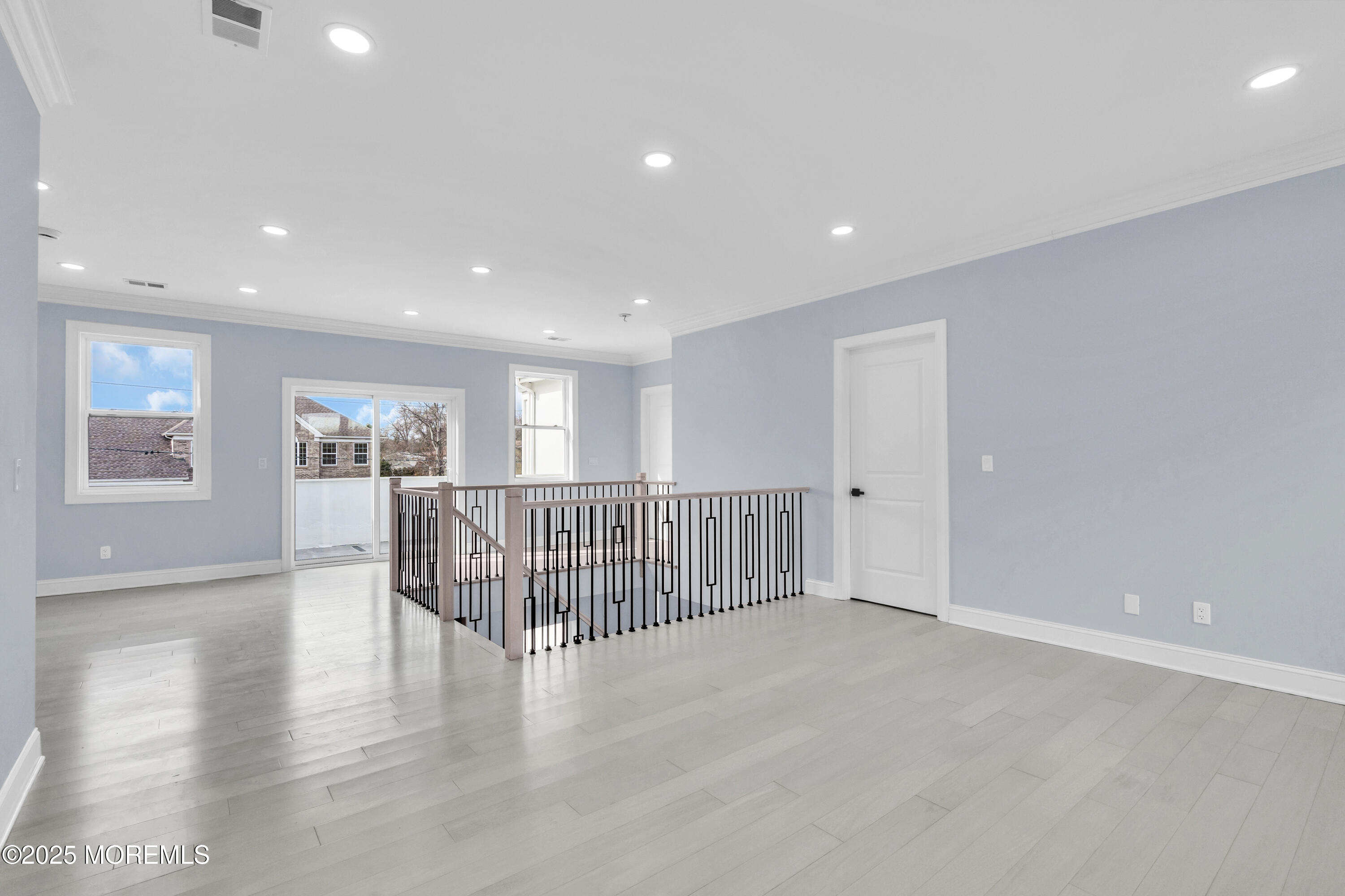112 Mundy Avenue, Edison, New Jersey image 27