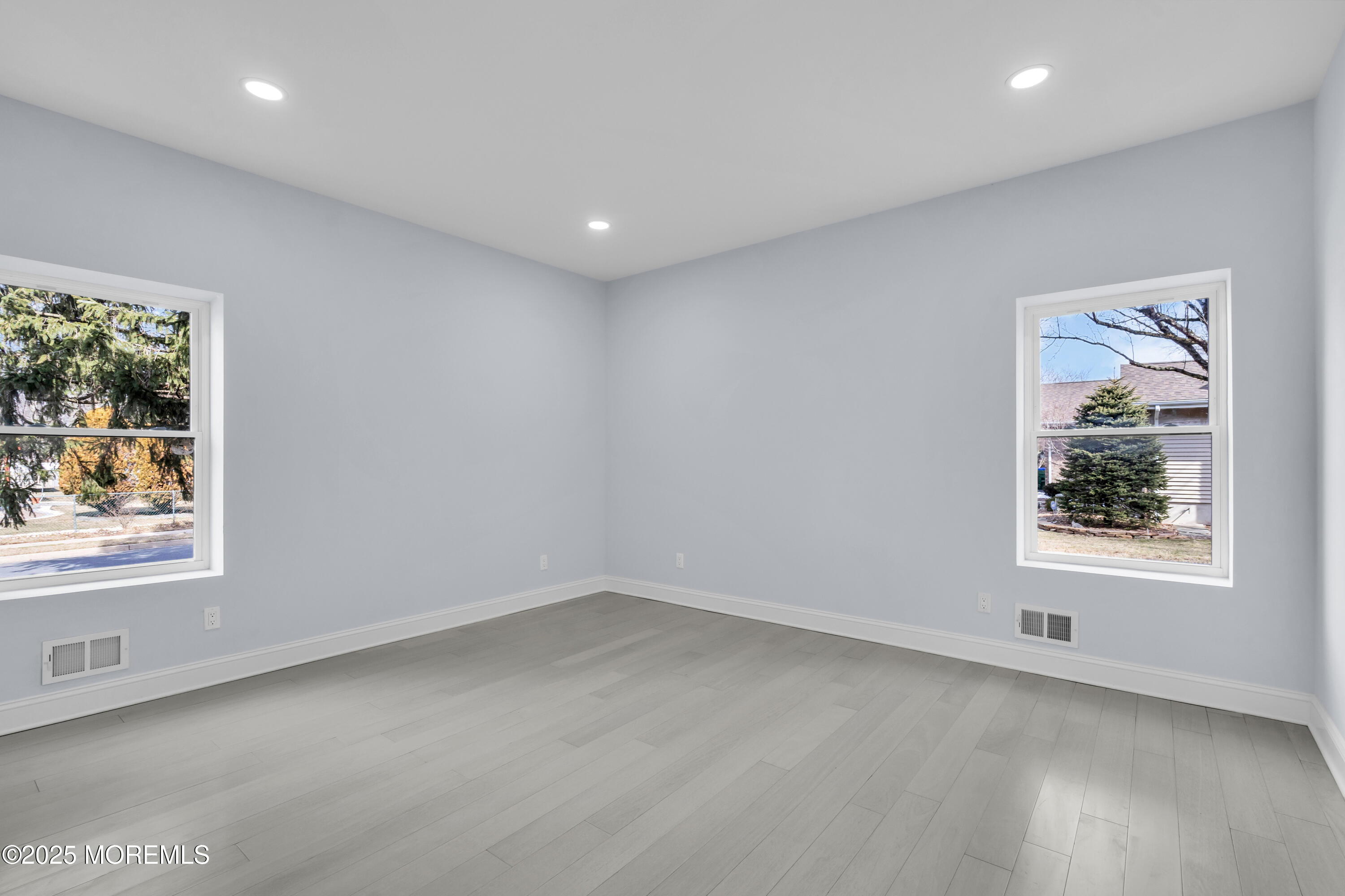 112 Mundy Avenue, Edison, New Jersey image 34