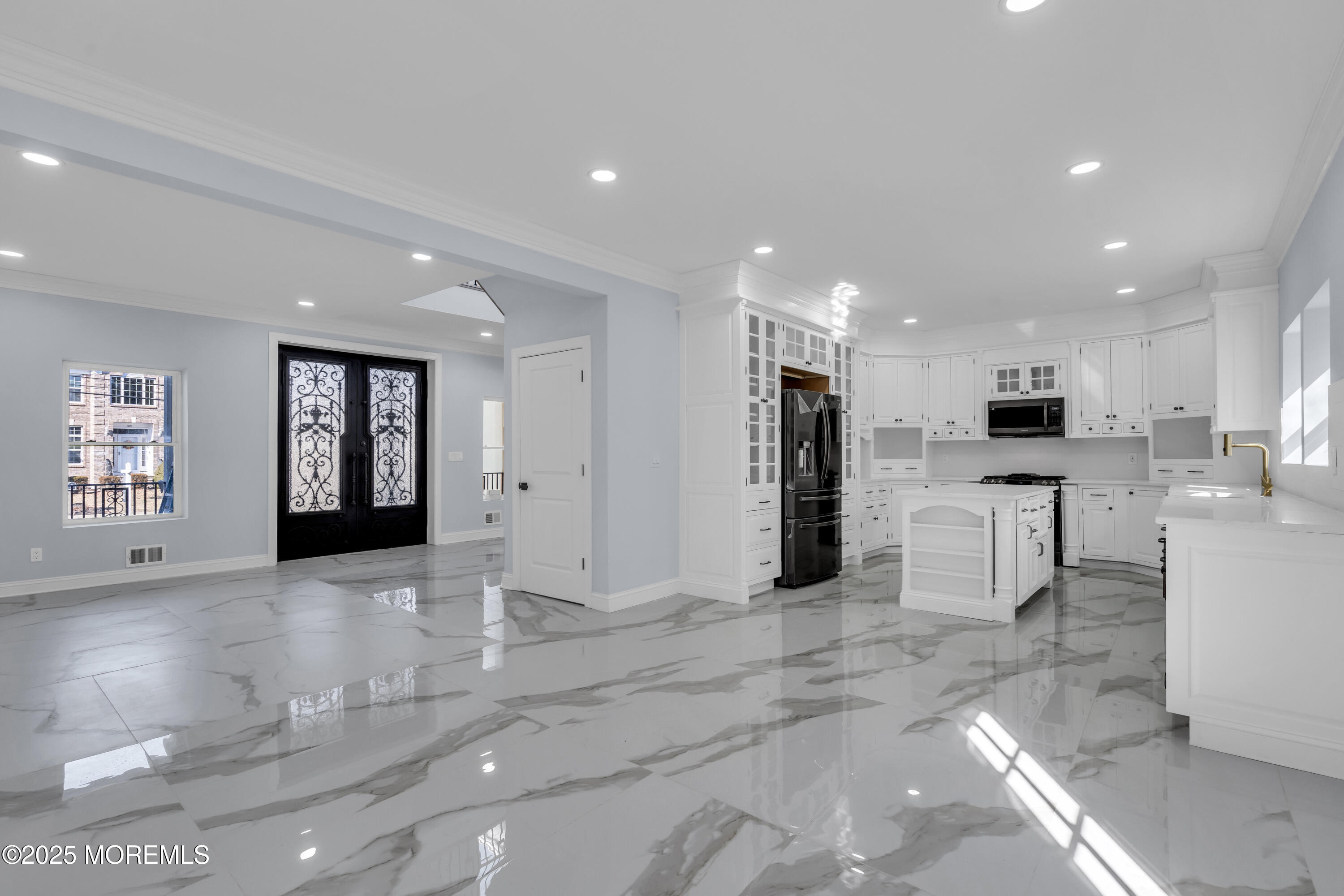 112 Mundy Avenue, Edison, New Jersey image 9