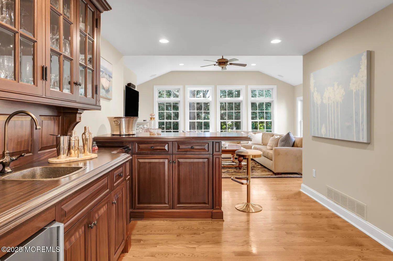 Middletown, New Jersey 07748, United States, 4 Bedrooms Bedrooms, ,4 BathroomsBathrooms,Residential,Pending,203700