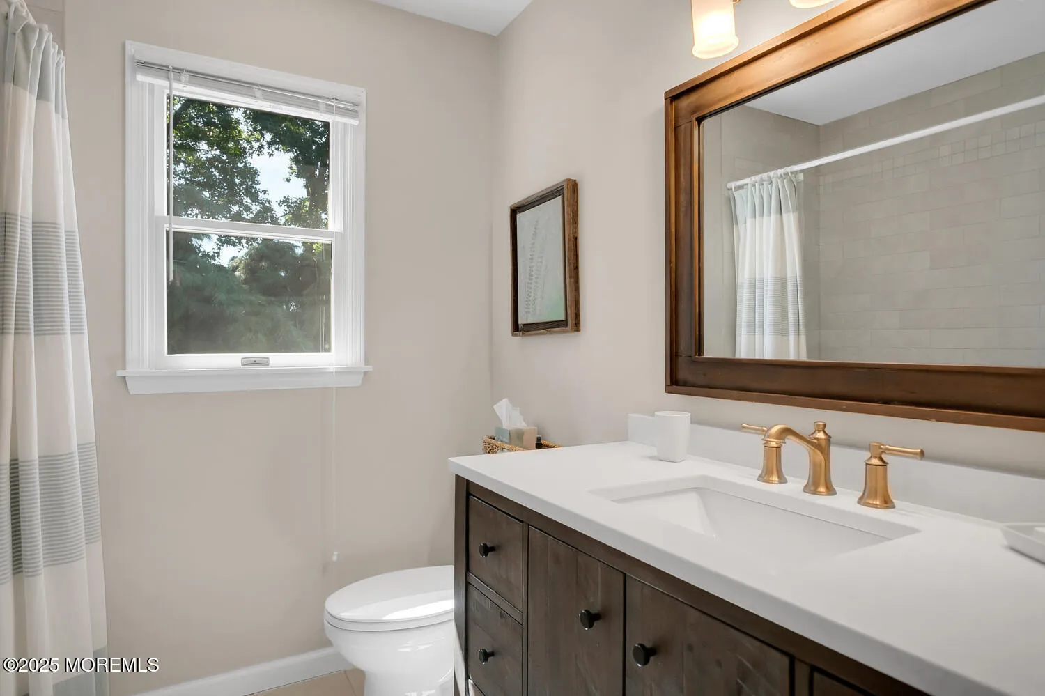 Middletown, New Jersey 07748, United States, 4 Bedrooms Bedrooms, ,4 BathroomsBathrooms,Residential,Pending,203700