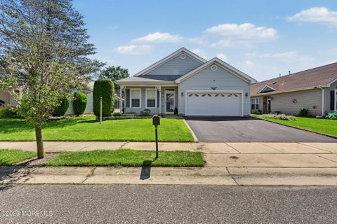 Homes For Sale - 36 Kirkby Lane<br/> Ocean County, Manchester, NJ 08759