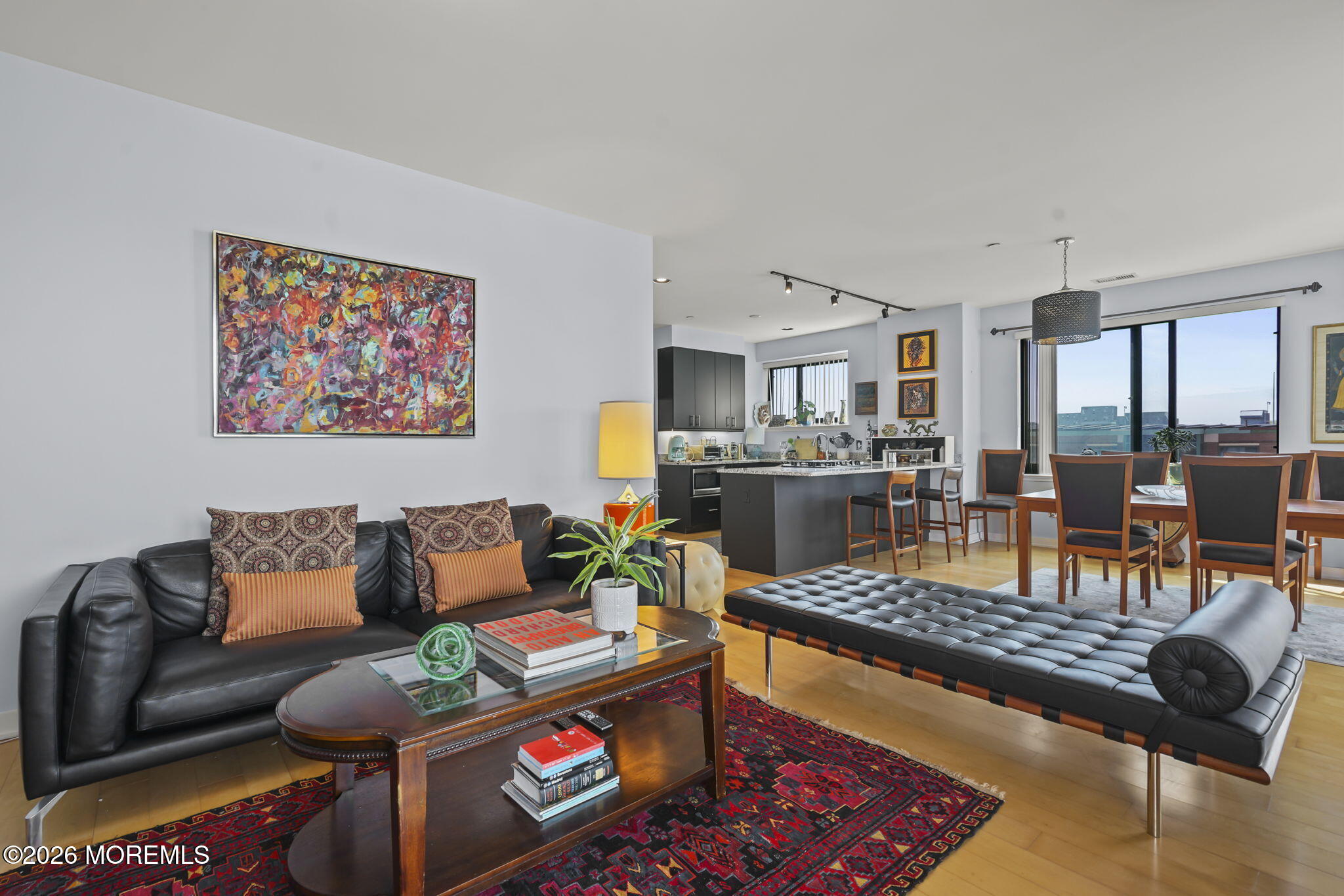 510 Monroe Avenue 401