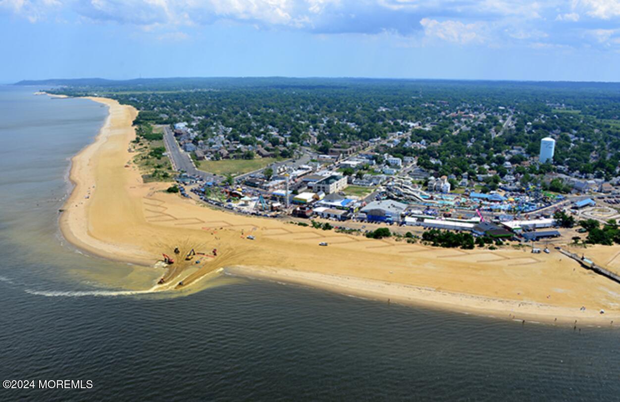 9-11 Campview Avenue, Keansburg, New Jersey image 5