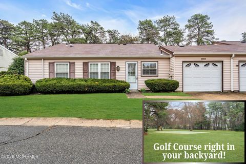 Condo For Sale - 569B Mayfair Road<br/> Ocean County, Manchester, NJ 08759