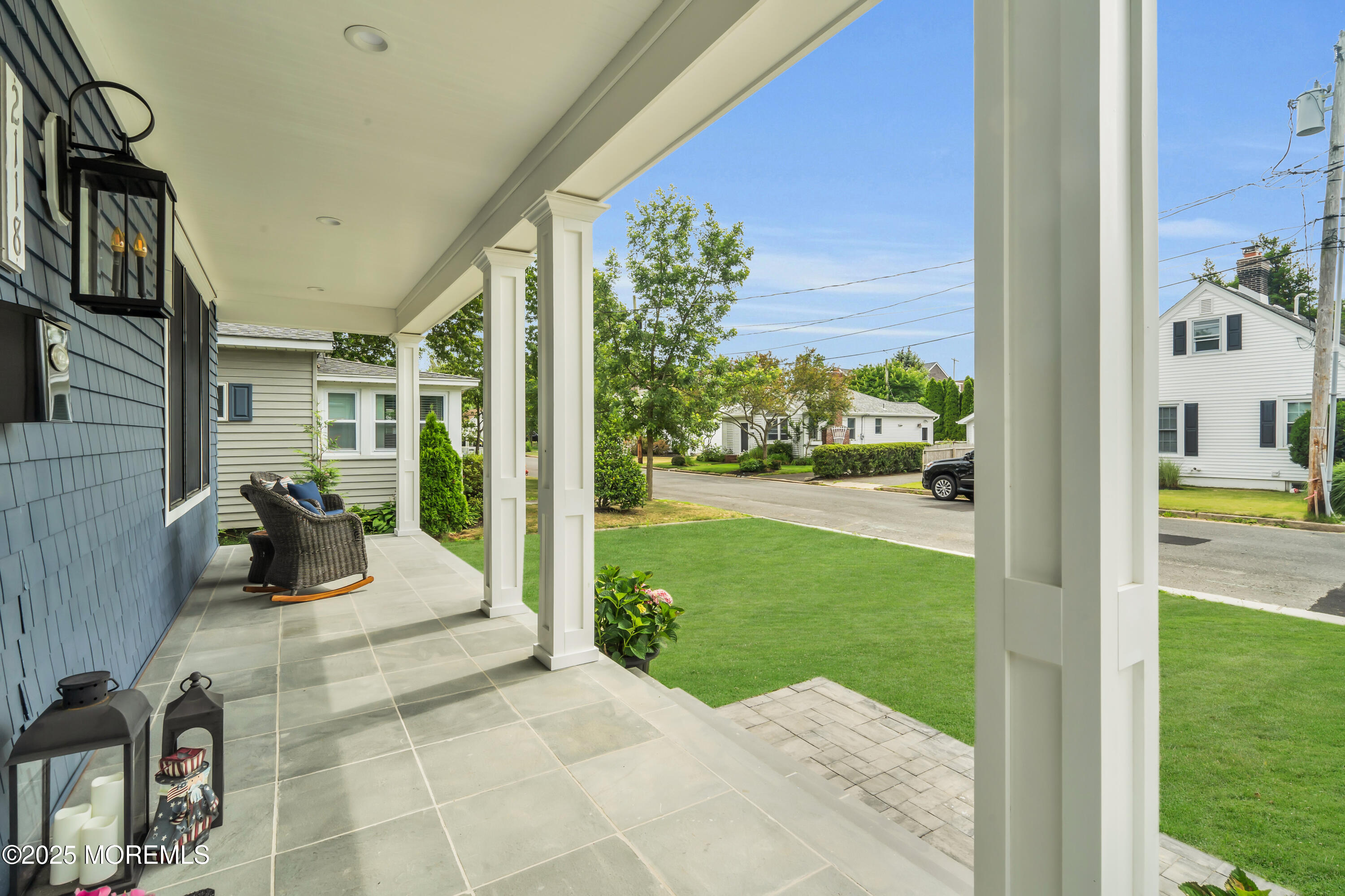 2118 Edgewood Place