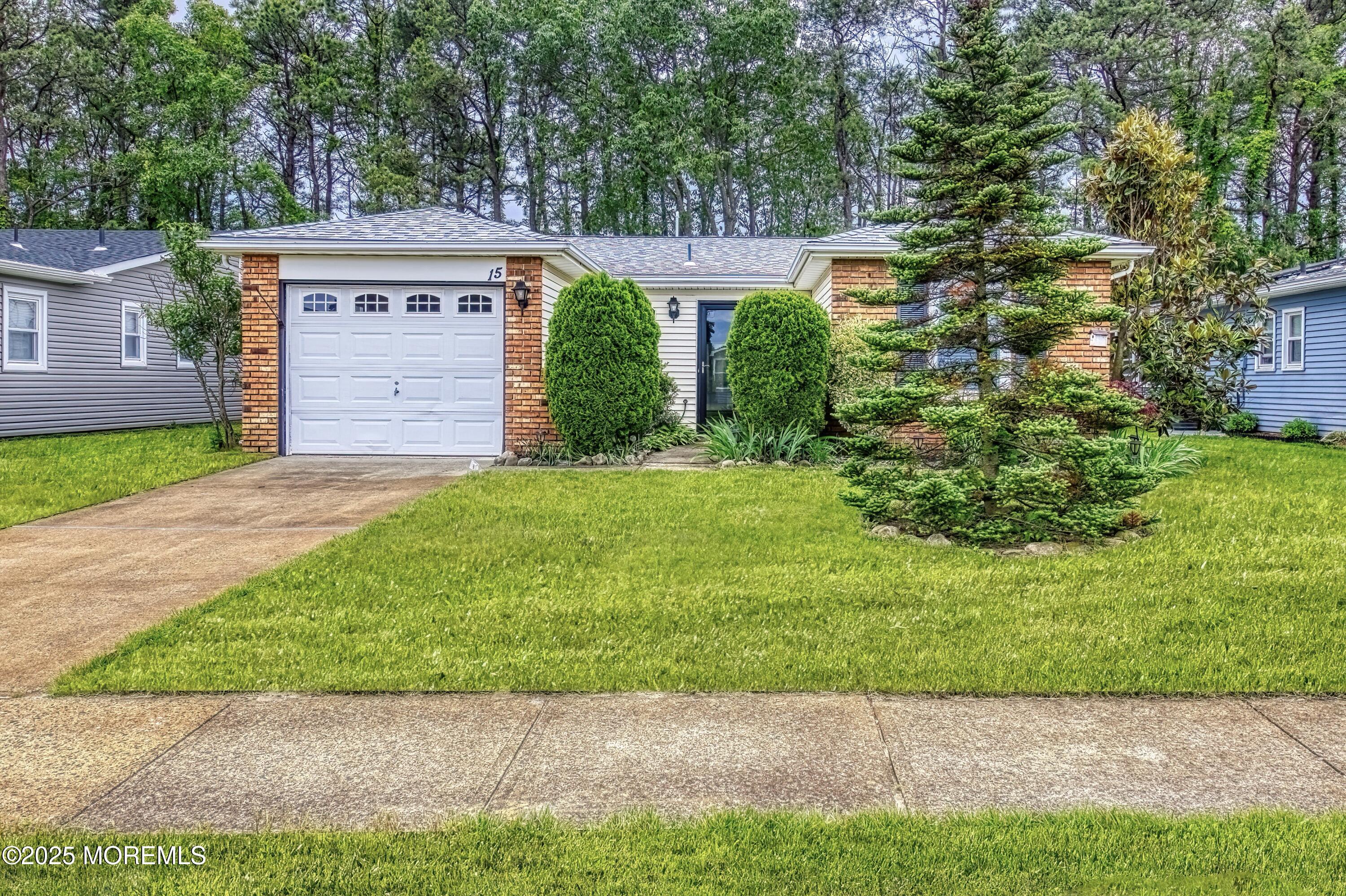 15 Courtshire Drive, Brick, New Jersey image 1