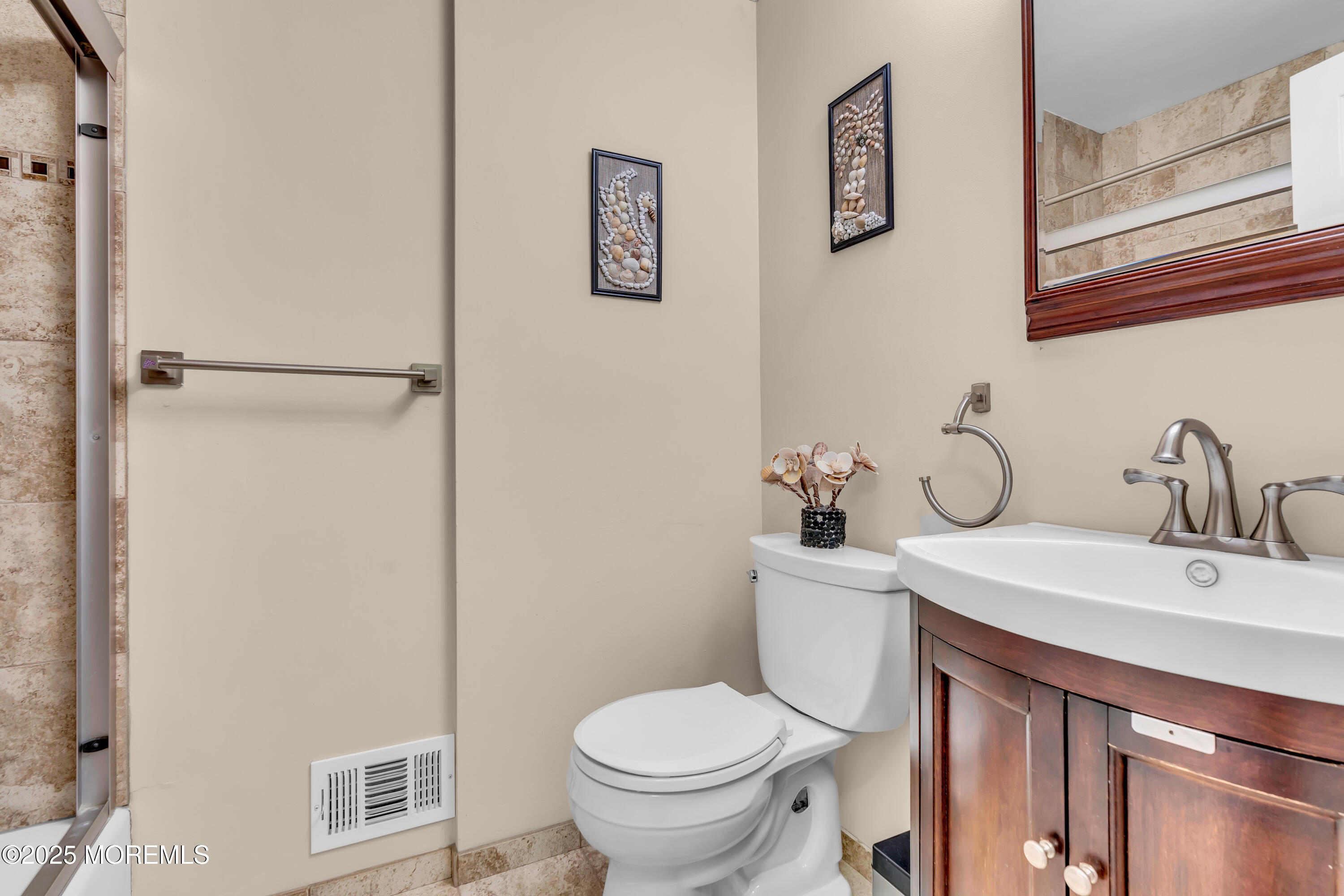 31 Dortmunder Drive, Manalapan, New Jersey image 15