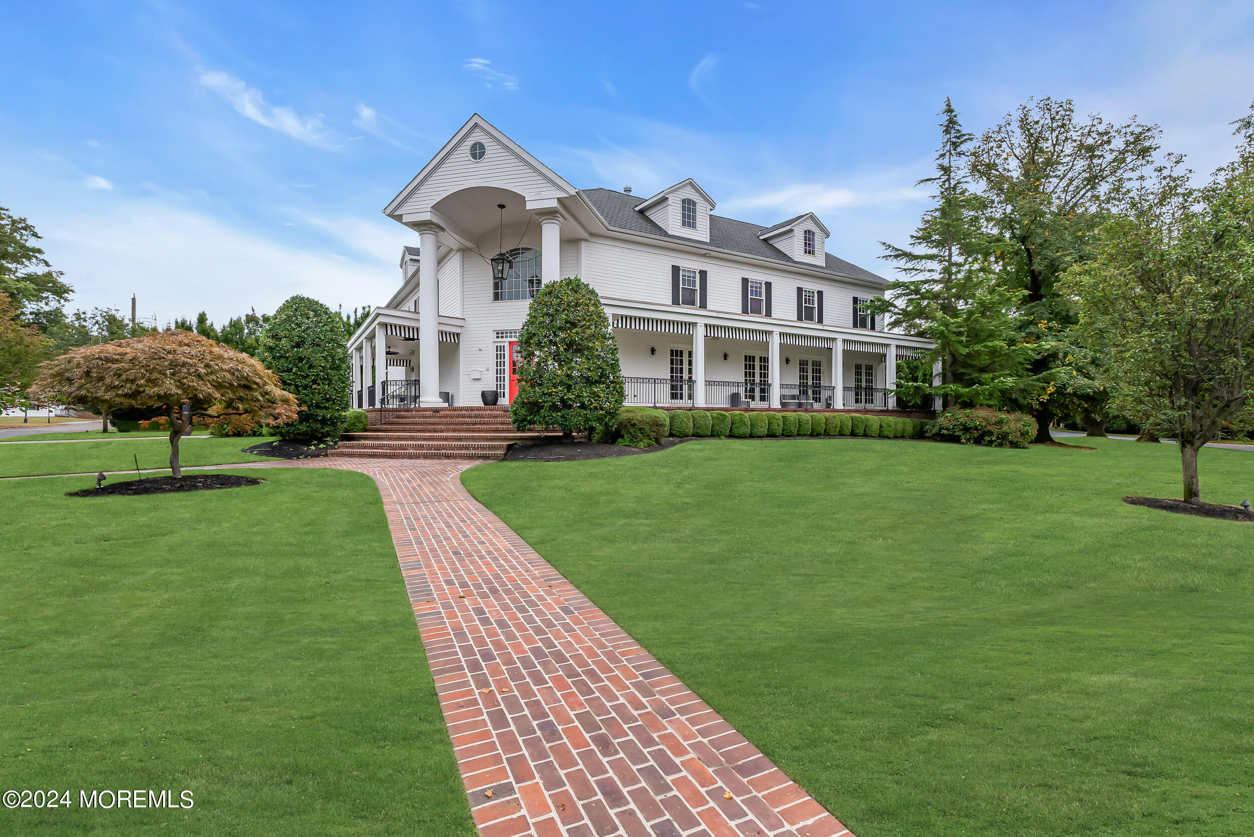 17 Queen Ann Drive