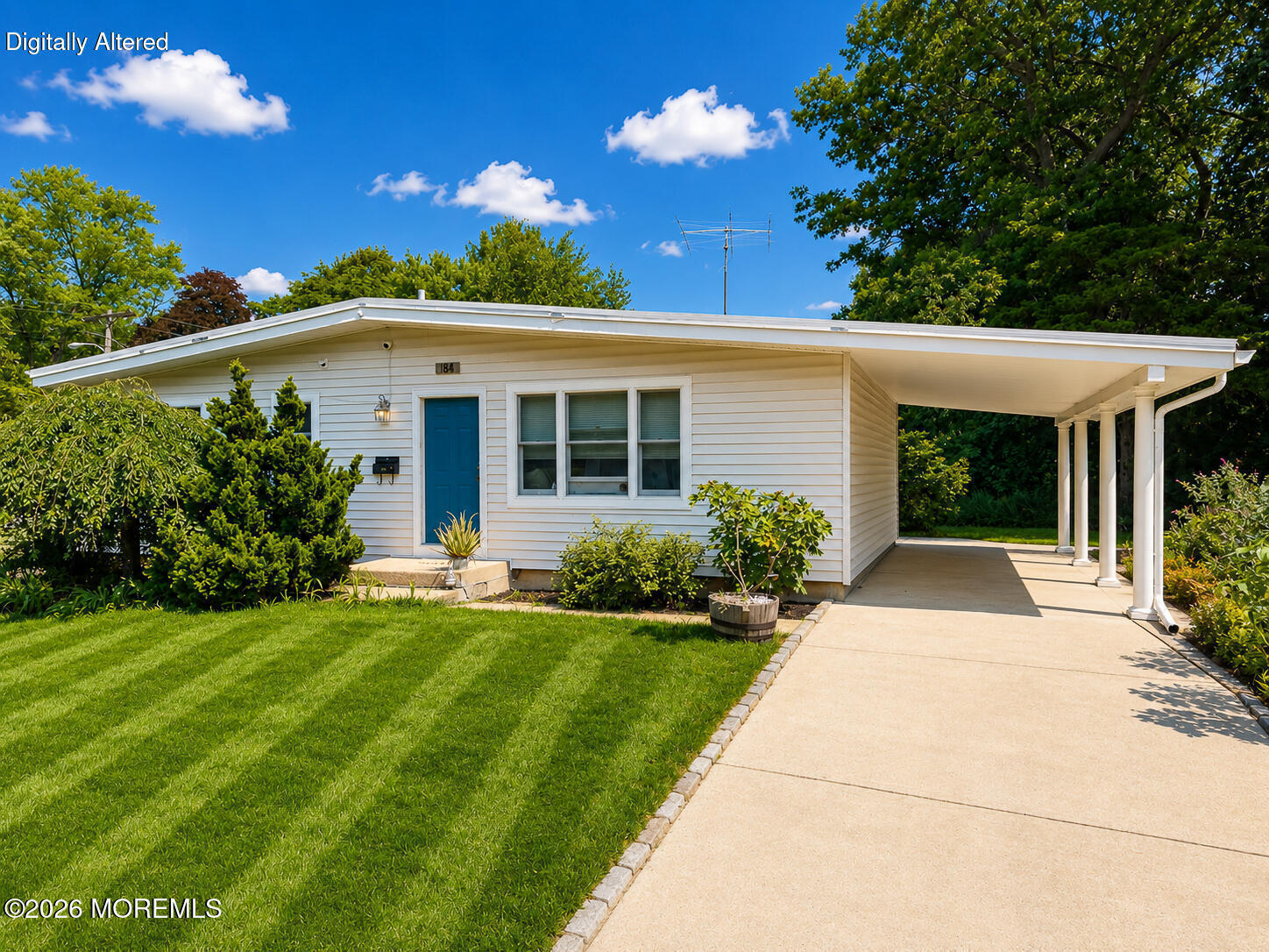 Photo 1 of 32 — 184 Parkview Terrace, Lincroft, NJ 07738