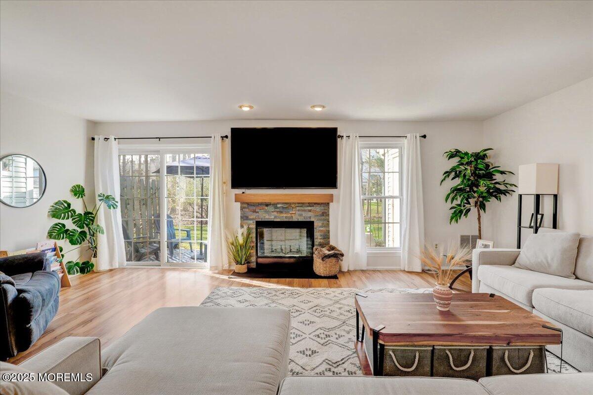 243 Larchwood Court, Howell, New Jersey image 6