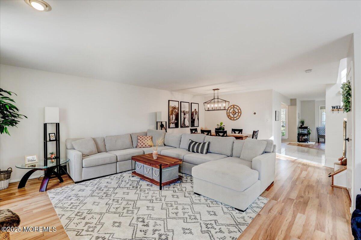 243 Larchwood Court, Howell, New Jersey image 8
