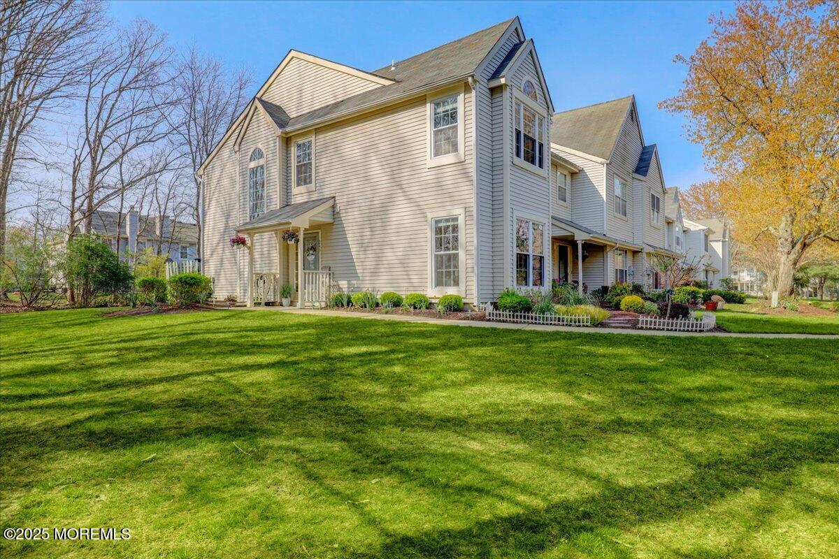 243 Larchwood Court, Howell, New Jersey image 3