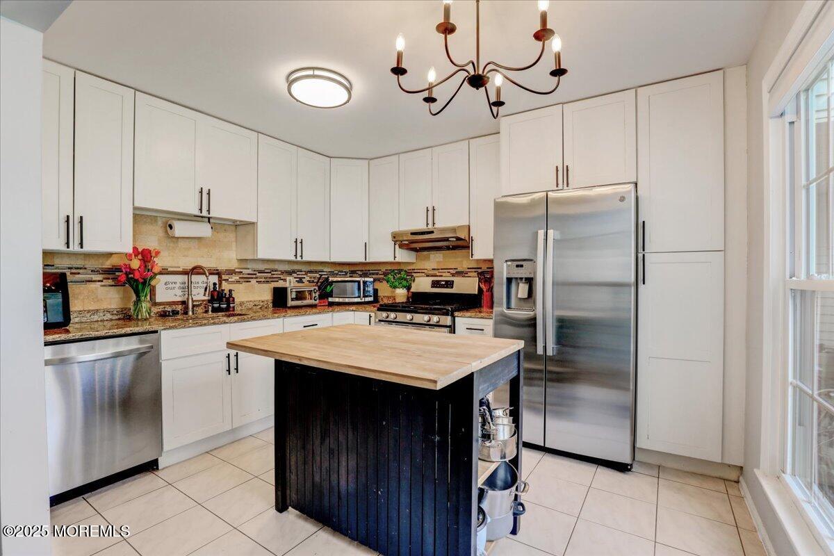 243 Larchwood Court, Howell, New Jersey image 10