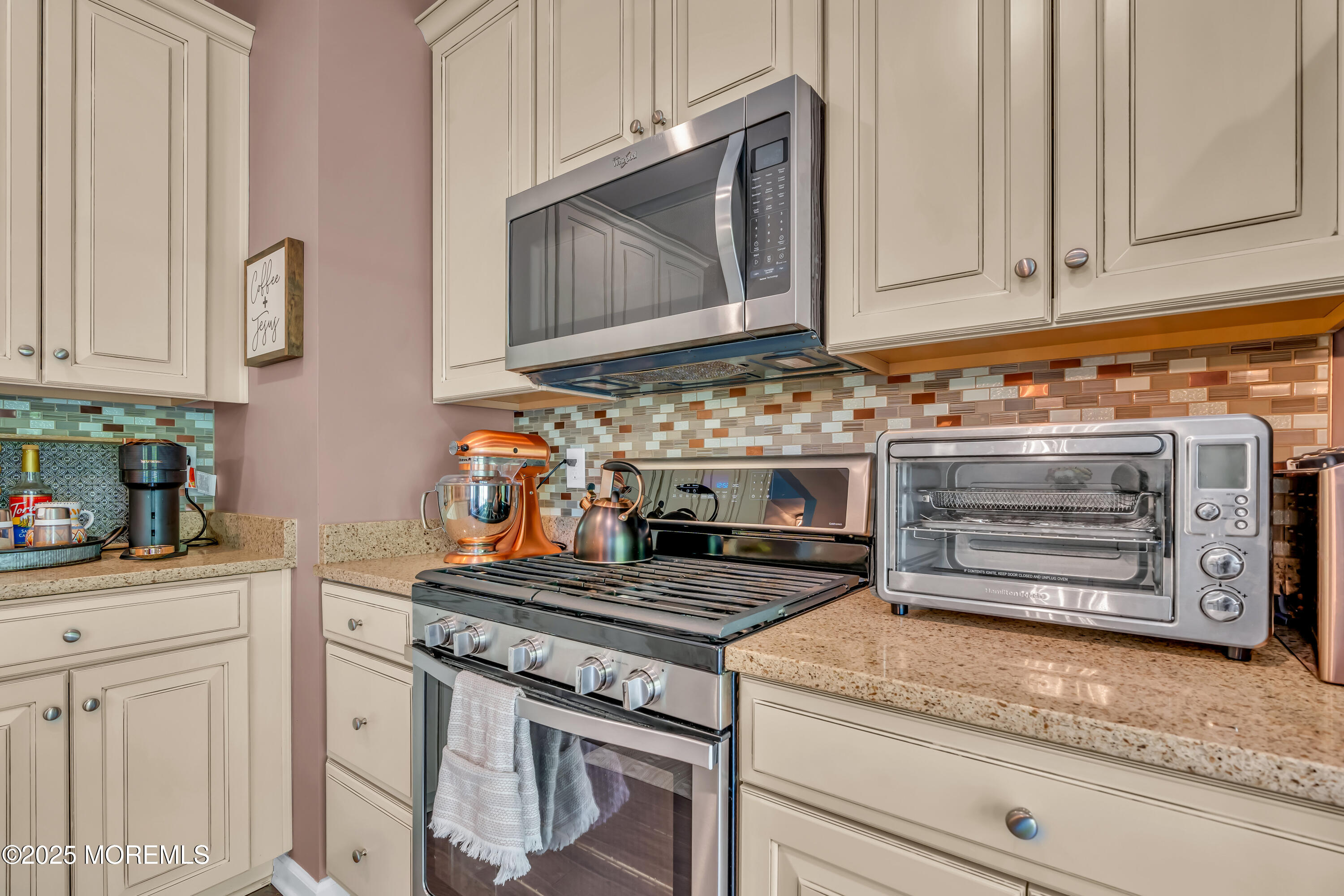 150 Waypoint Drive, Eatontown, New Jersey image 20