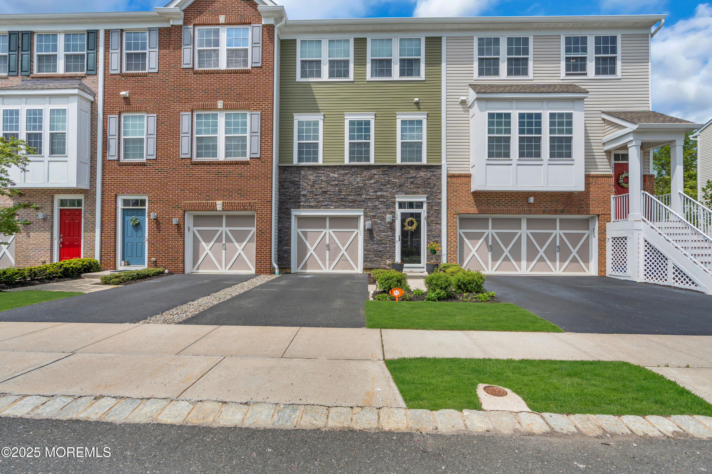 150 Waypoint Drive, Eatontown, New Jersey image 4