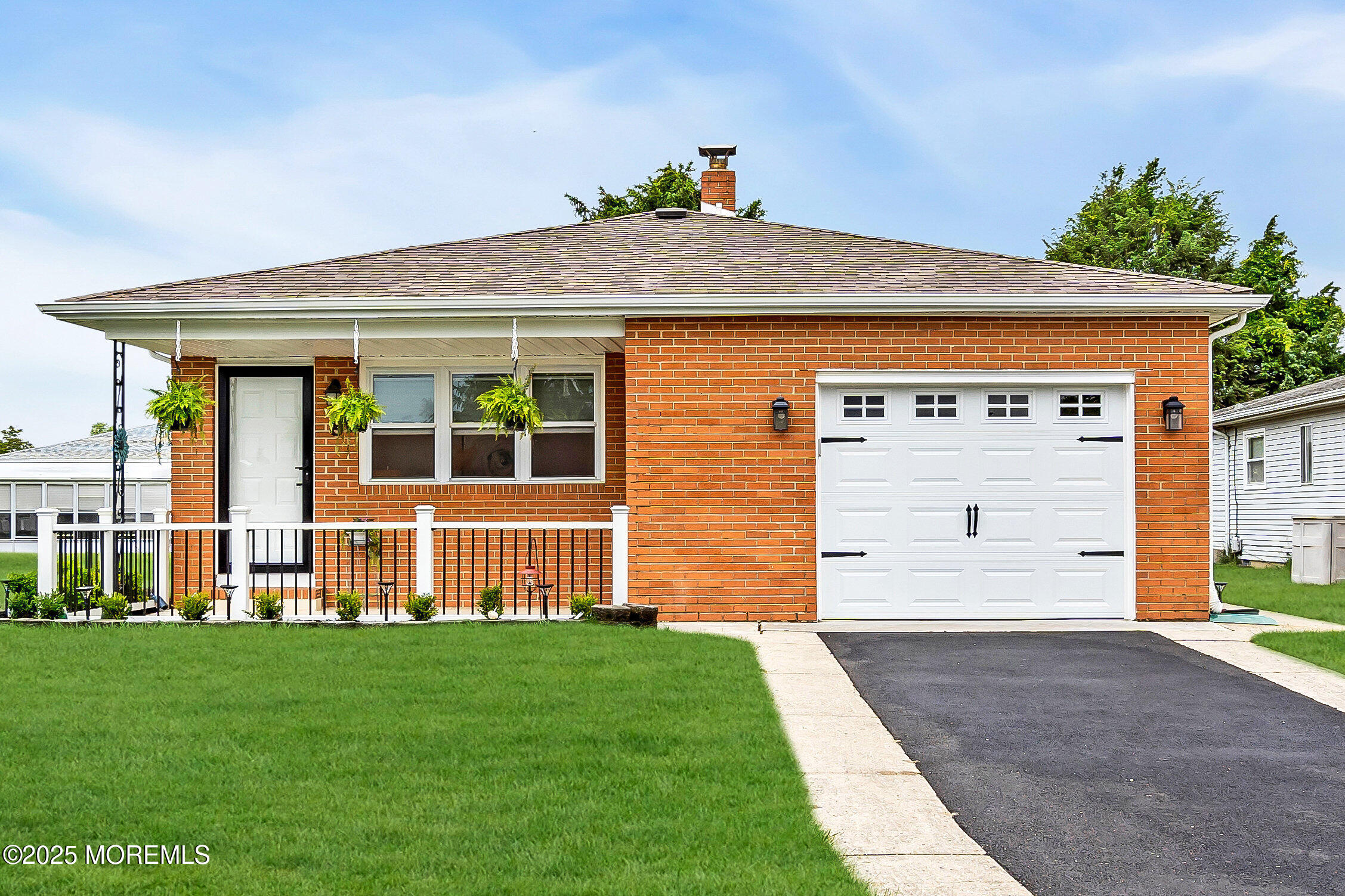 8 Rio Court, Toms River, New Jersey image 4