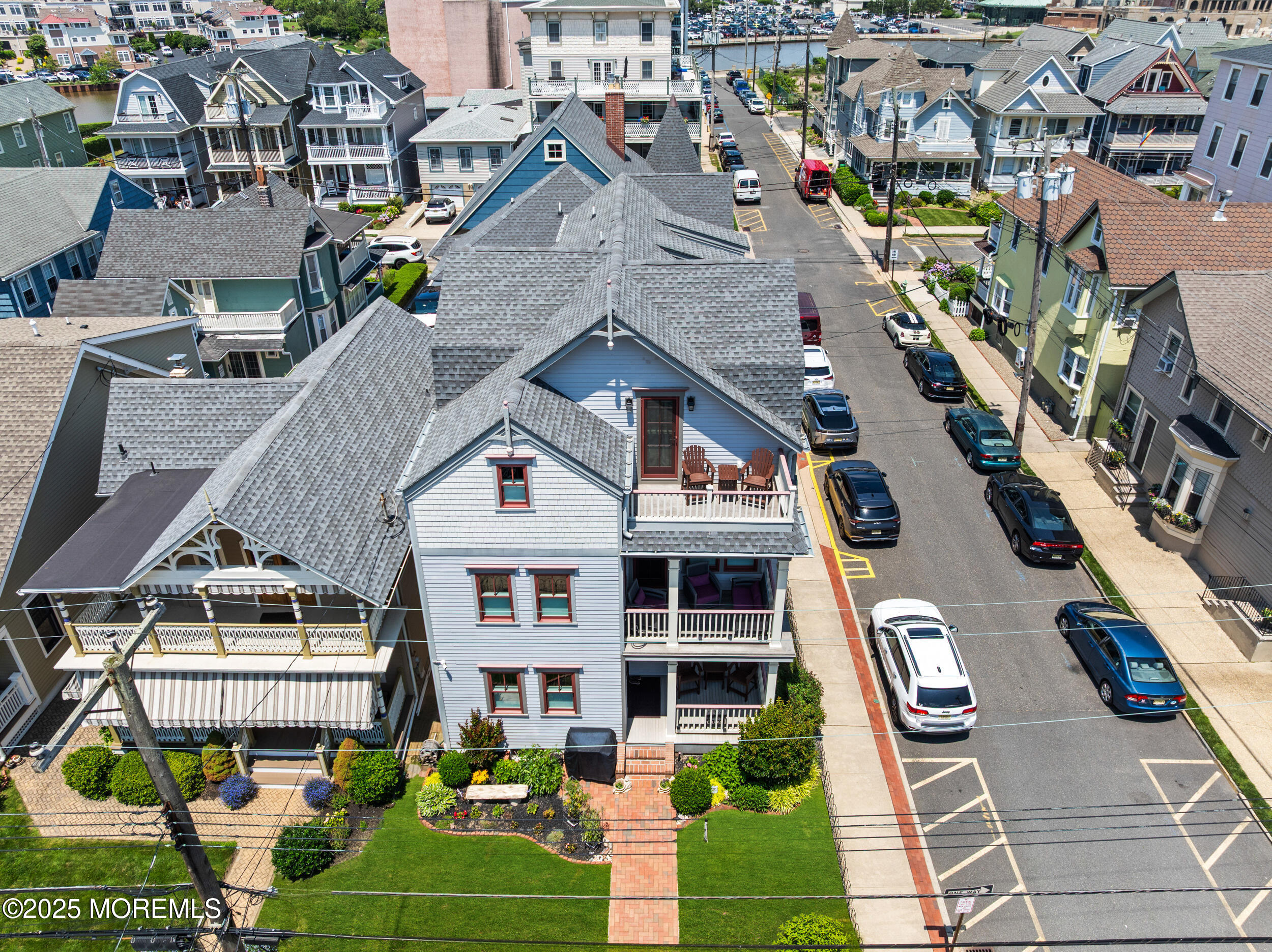 17 Atlantic Avenue
