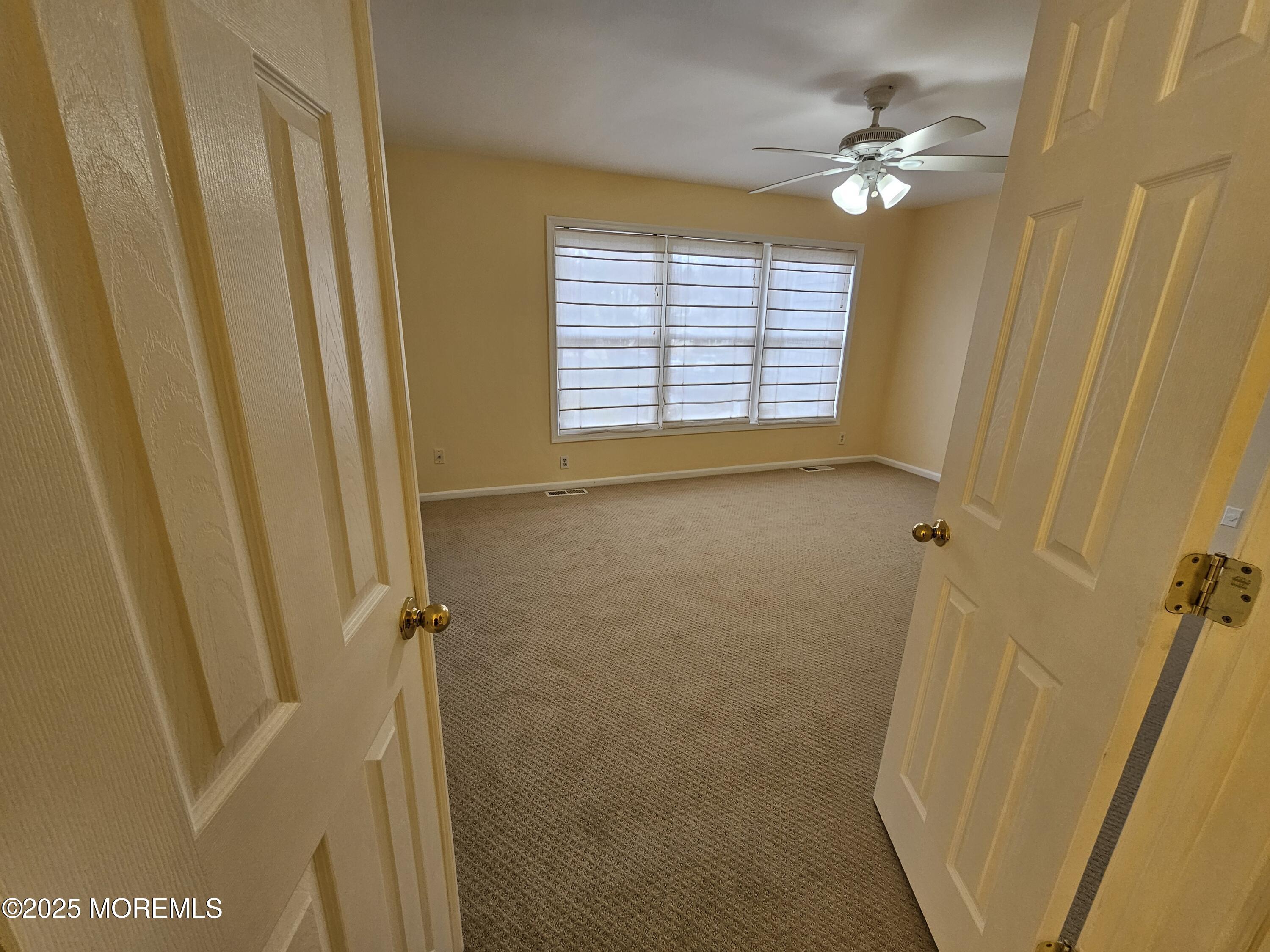 90 Van Liew Court, East Brunswick, New Jersey image 6