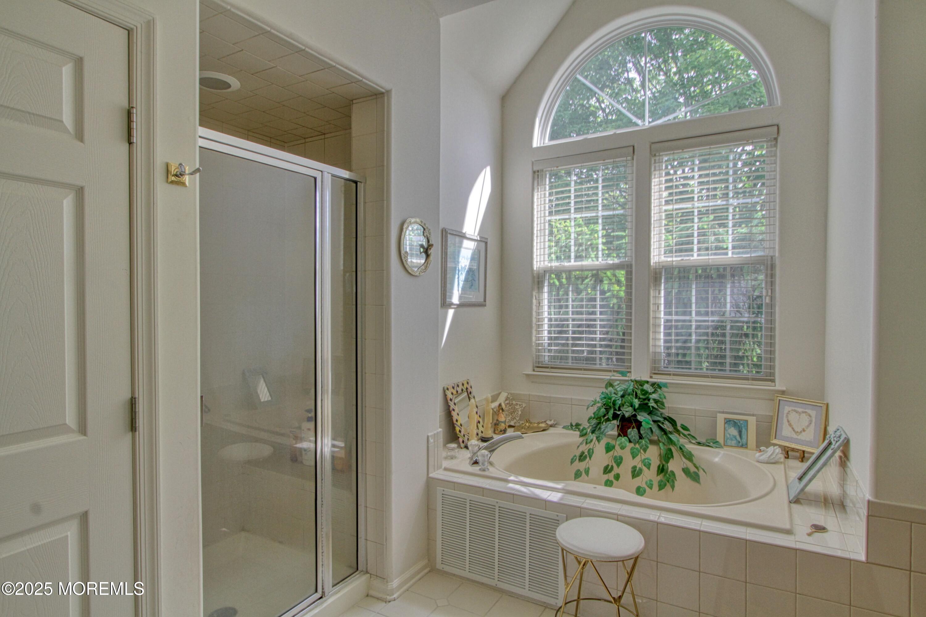 10 Lakeland Drive, Barnegat, New Jersey image 14