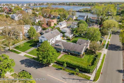 Homes For Rent - 425 Atlantic Avenue<br/> Spring Lake, NJ 07762
