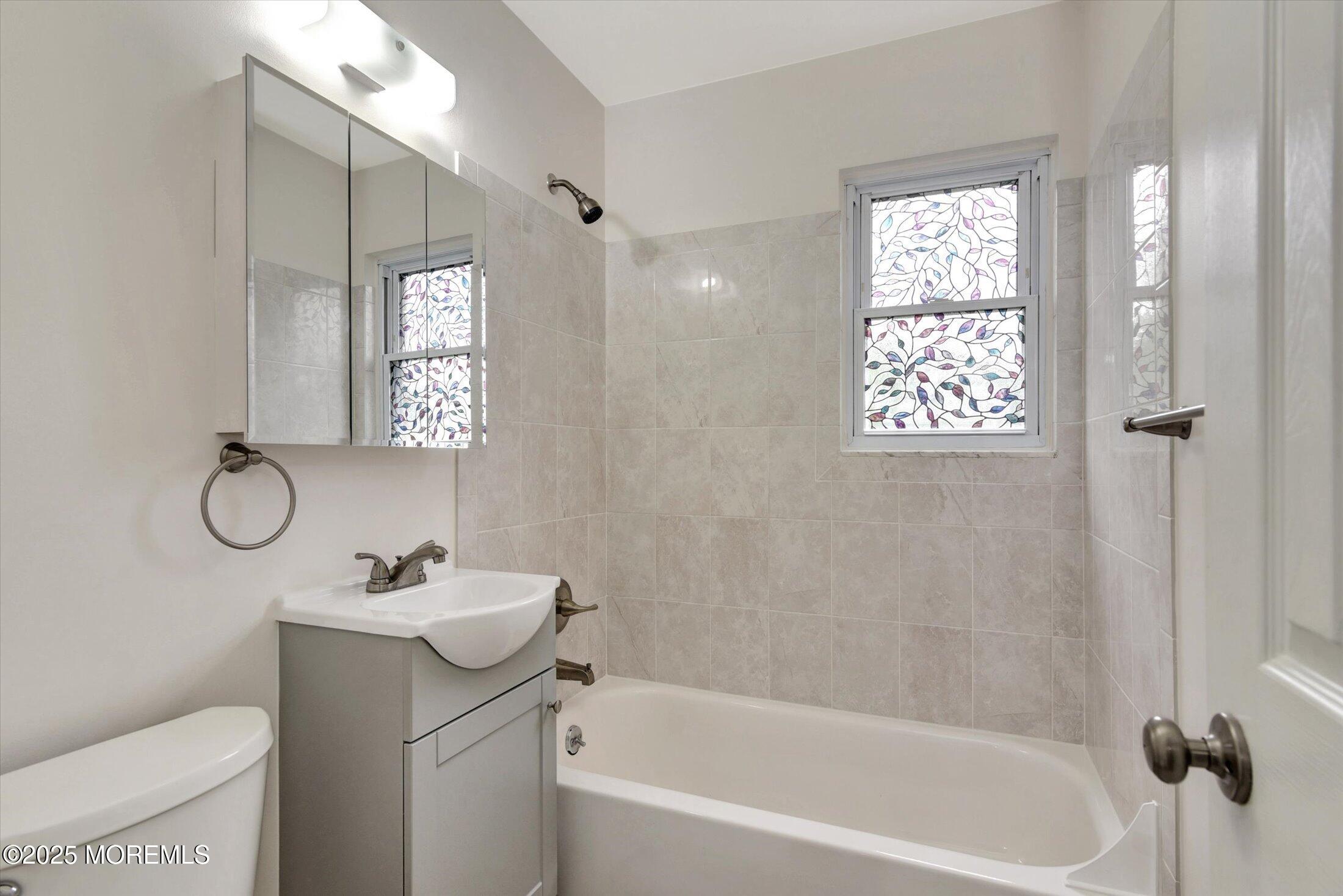 43 Manchester Court #F, Freehold, New Jersey image 12