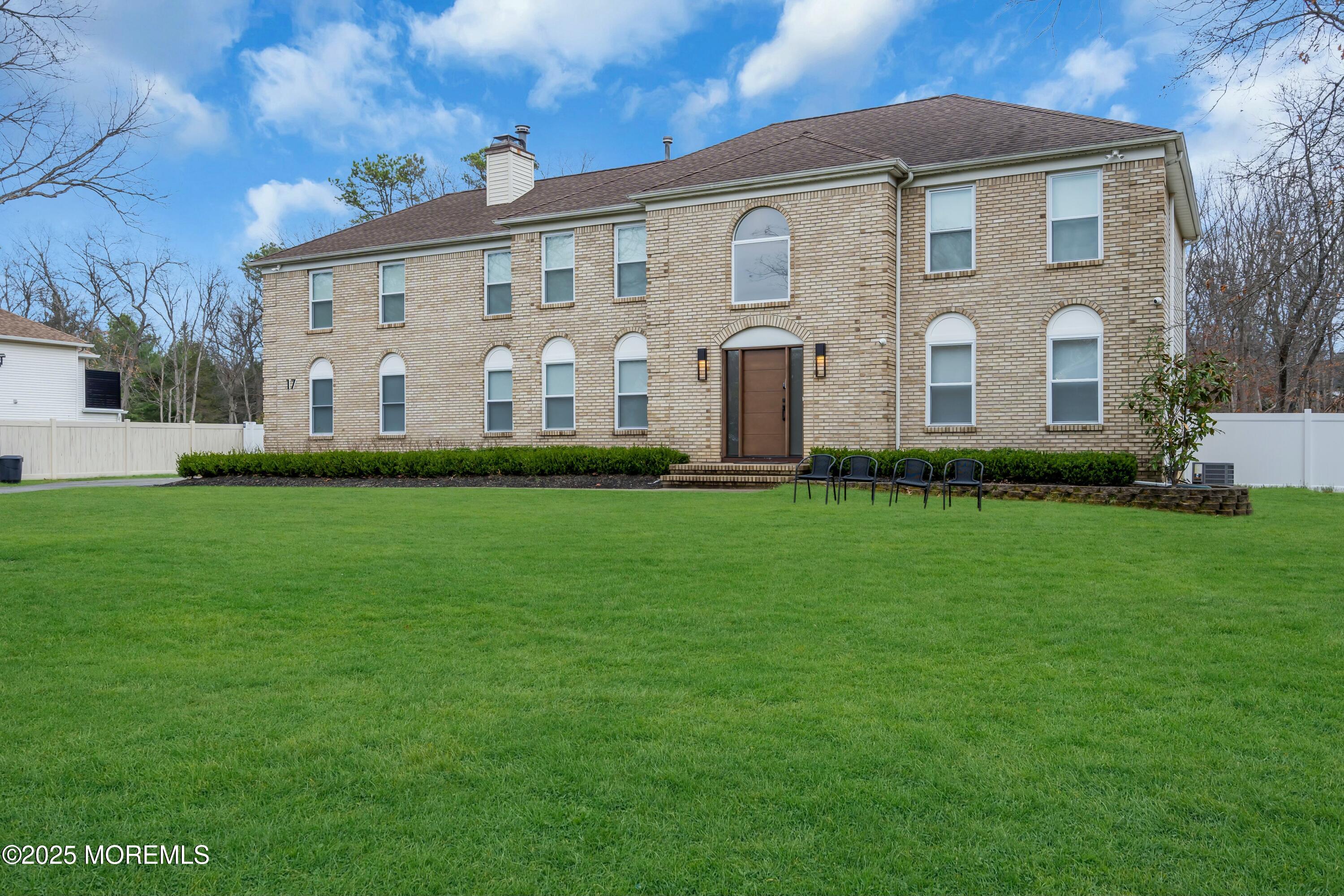 17 Danielle Court, Jackson, New Jersey image 1