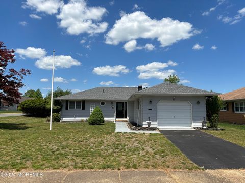 82 Barbados Drive S, Toms River, NJ 08757 - MLS#: 22414380