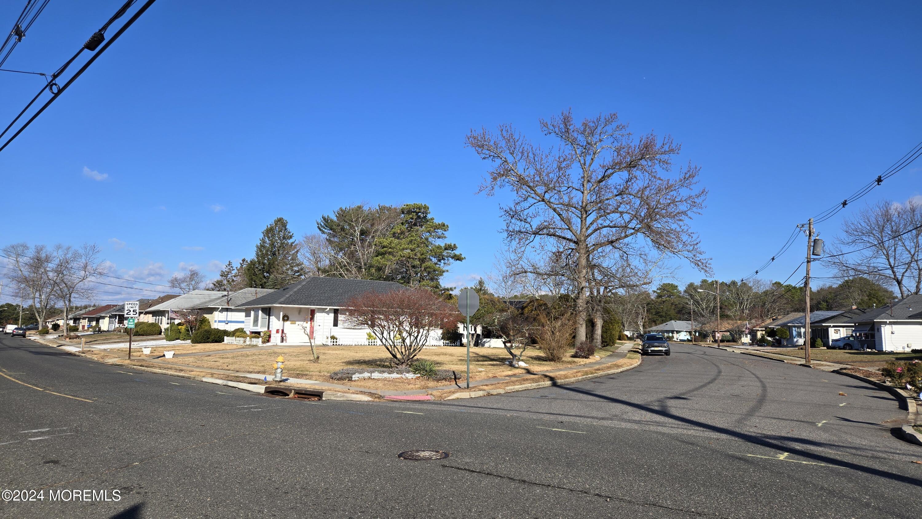 1974 Yorktowne Boulevard, Toms River, New Jersey image 4