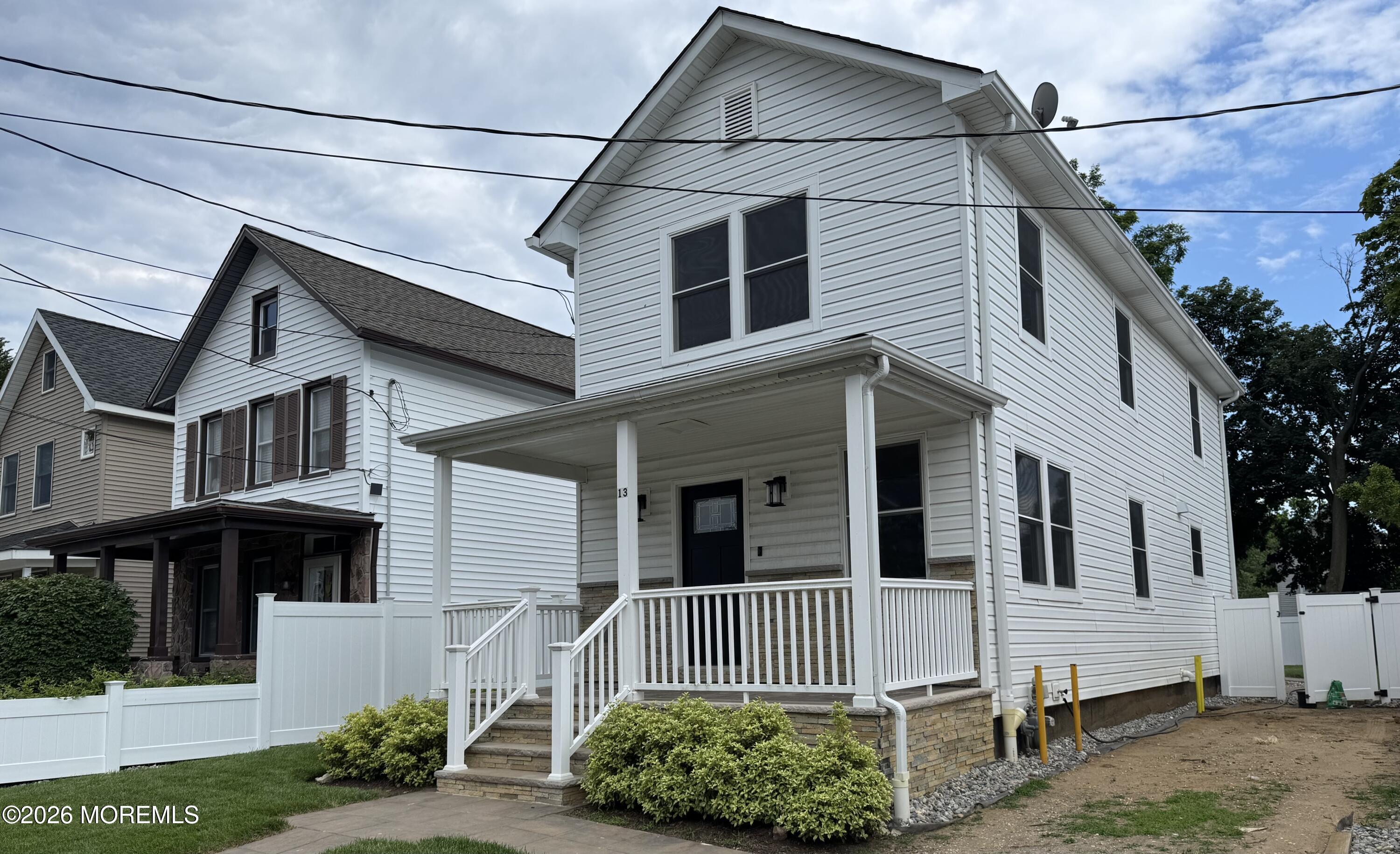 13 Locust Avenue