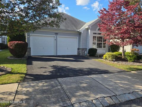 Photo of 80 Halsted Drive, Manchester, NJ 08759 (MLS # 22601576)