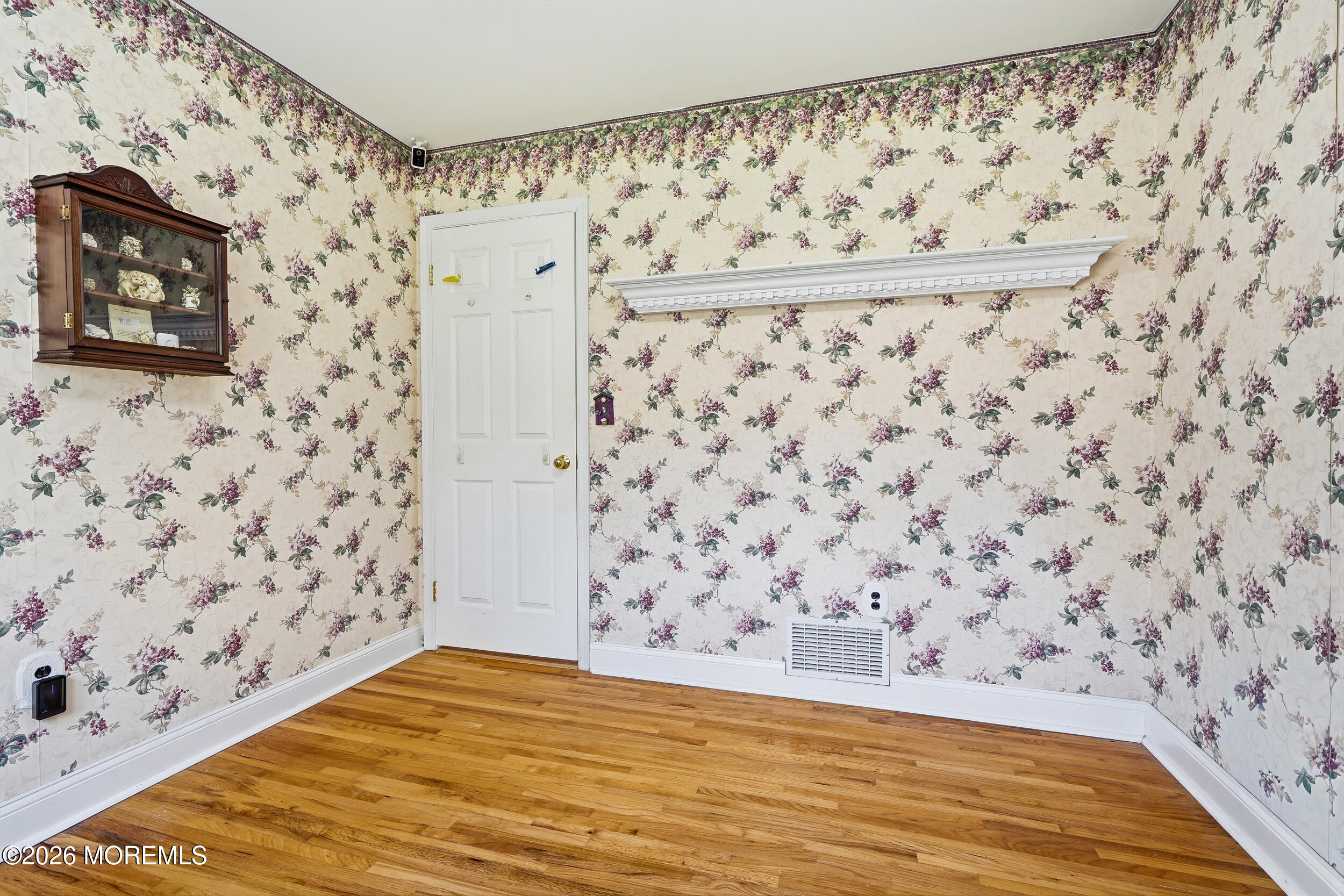 Oakhurst, New Jersey, 07755, United States, 3 Bedrooms Bedrooms, ,3 BathroomsBathrooms,Residential,Active,2043841