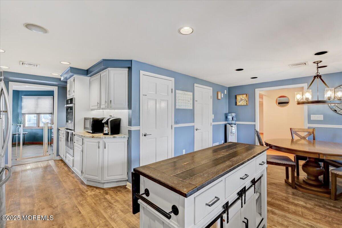 55 Yorktowne Drive, Manalapan, New Jersey image 7