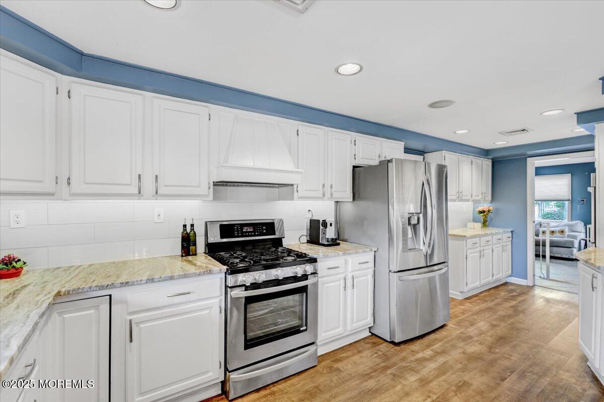 55 Yorktowne Drive, Manalapan, New Jersey image 9