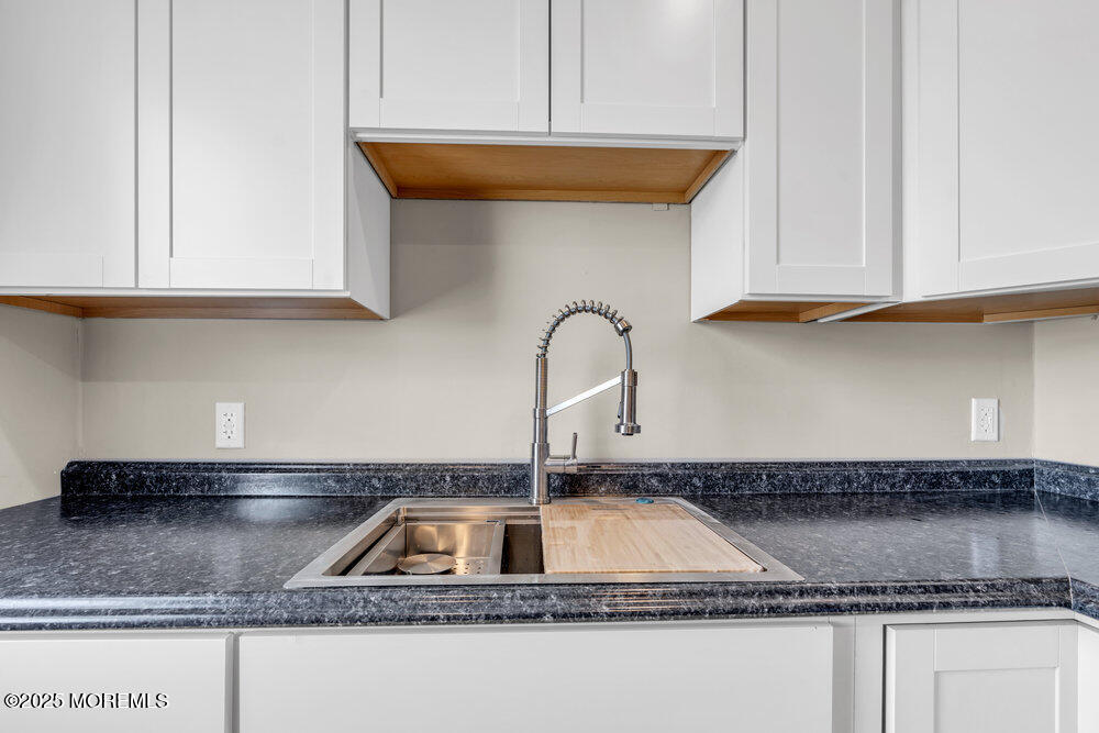 321 Sixth Avenue 401