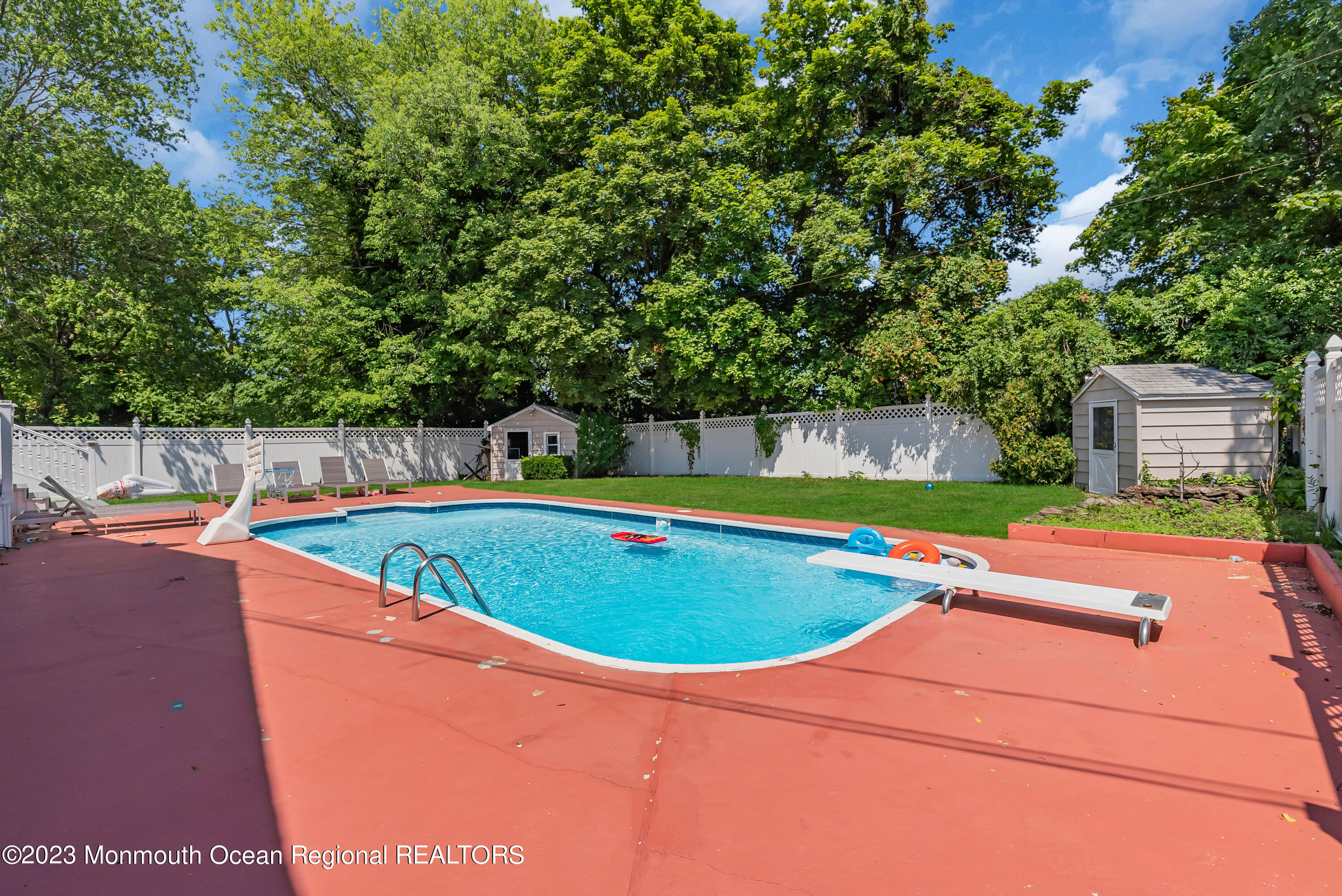 471 W Park Avenue, Oakhurst, New Jersey image 37