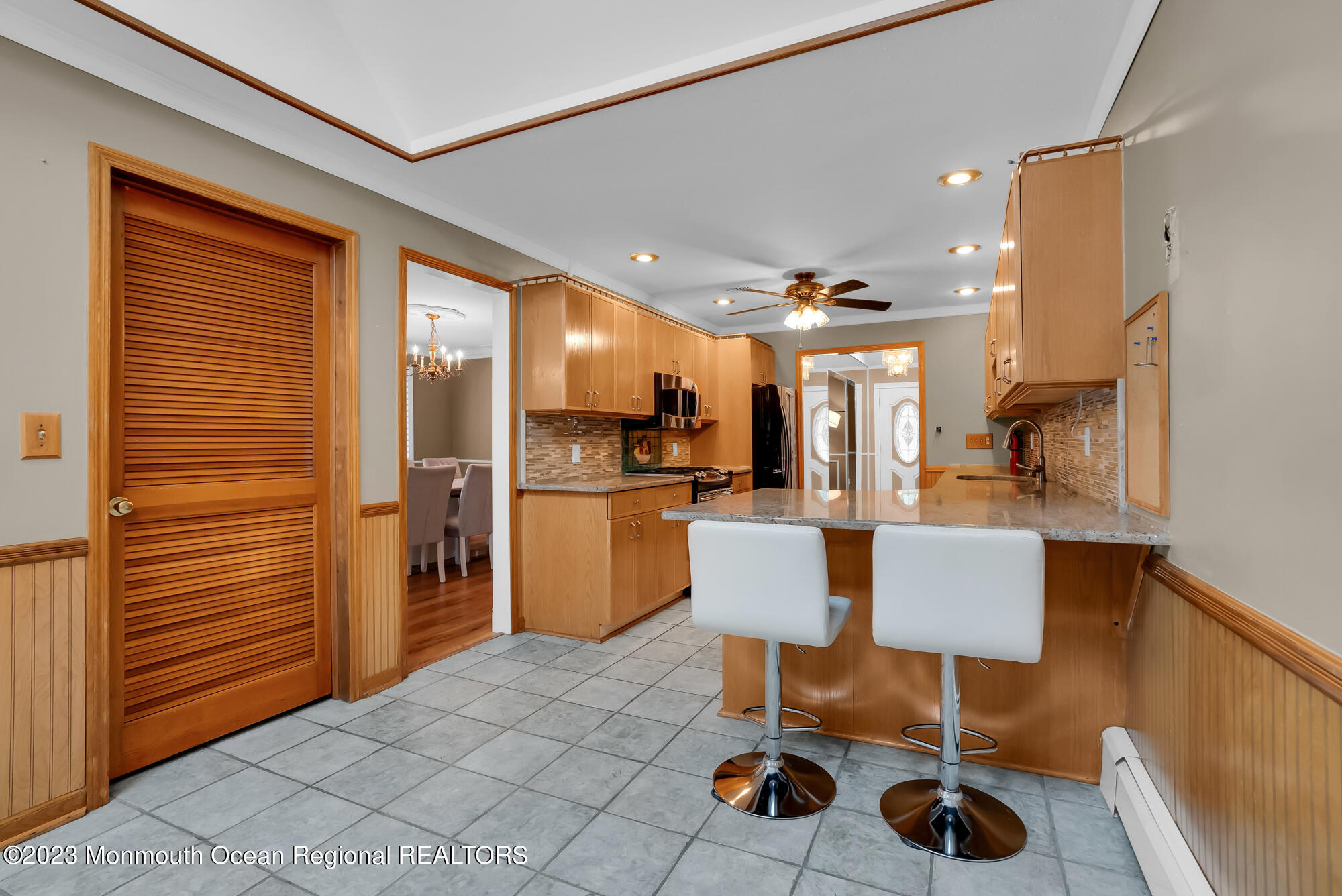 471 W Park Avenue, Oakhurst, New Jersey image 14