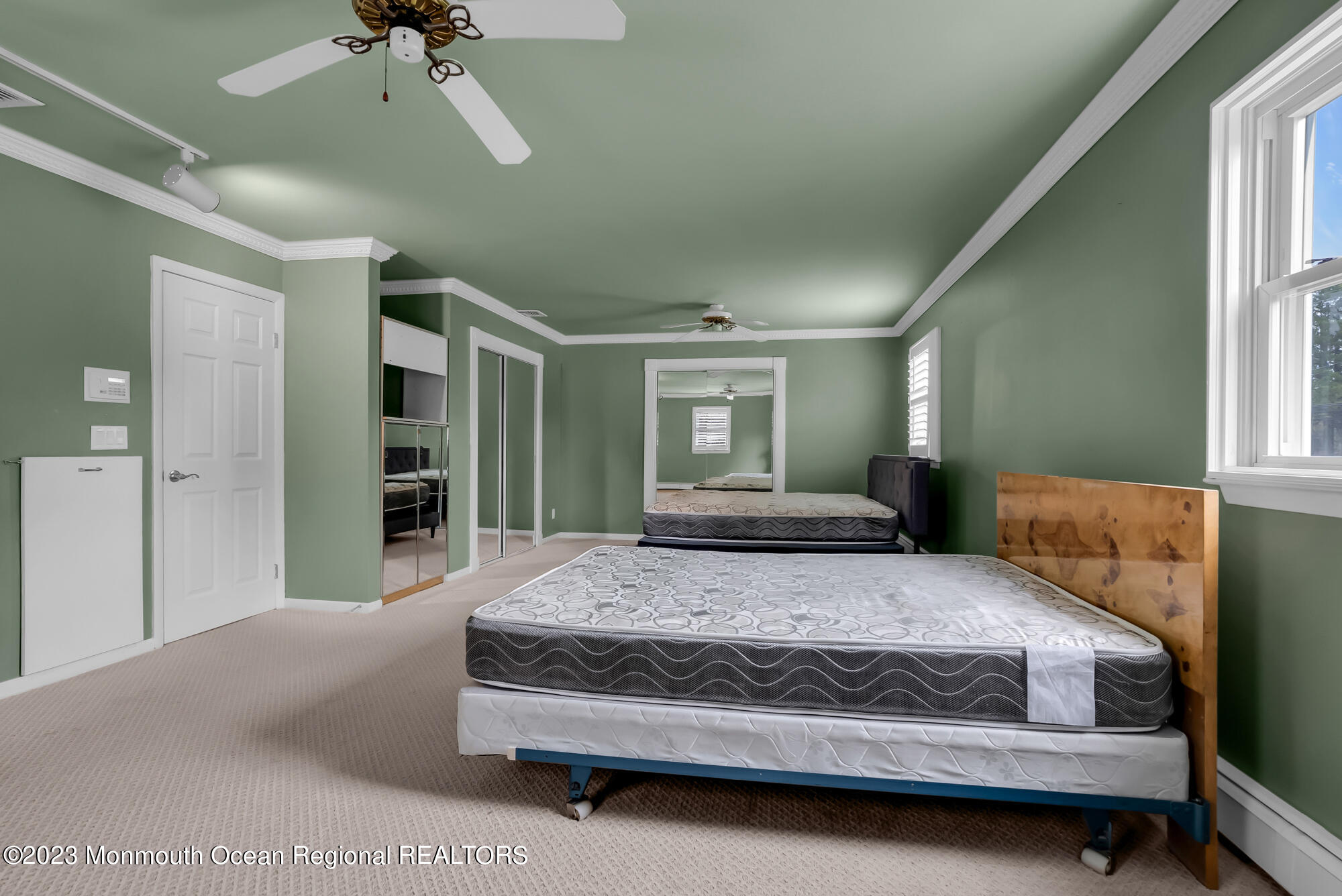 471 W Park Avenue, Oakhurst, New Jersey image 25
