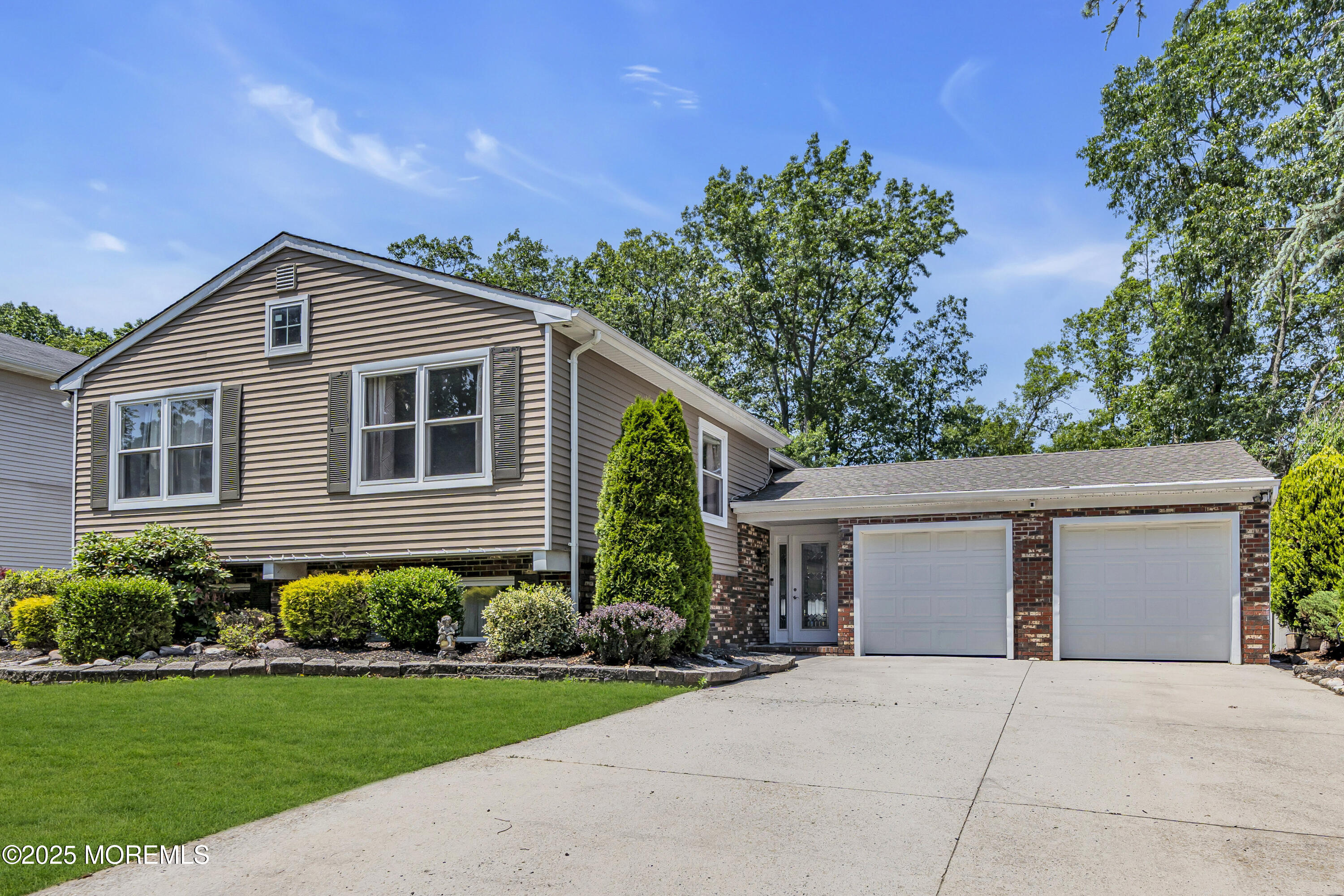 12 Silversmith Court