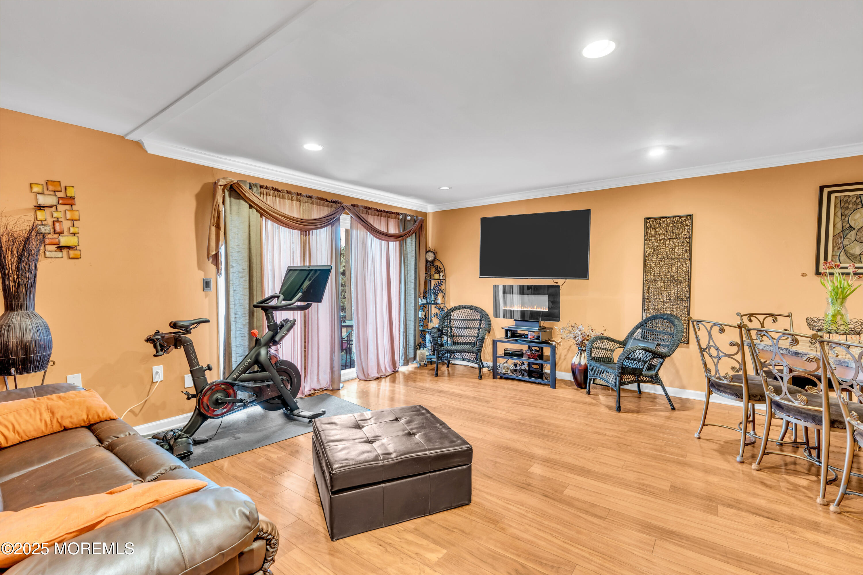 83 Nicole Court, Old Bridge, New Jersey image 5