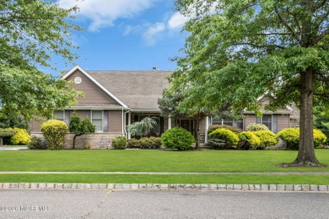 Photo of 2303 Donna Dee Court, Toms River, NJ 08755 (MLS # 22626906)
