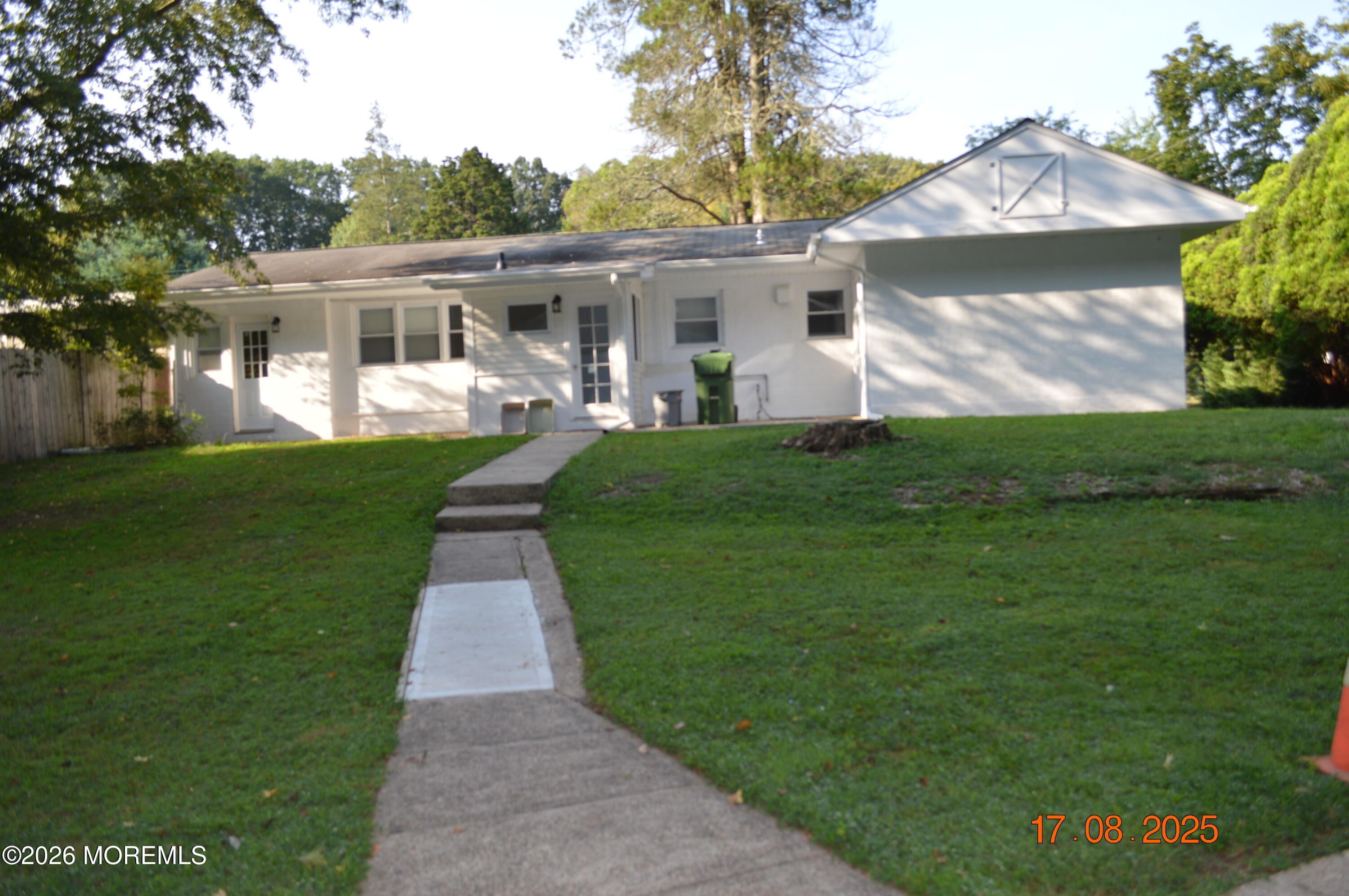14 Homestead Lane