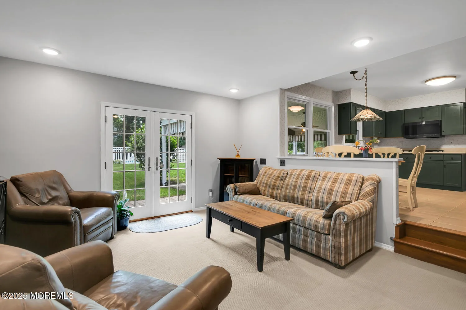 Eatontown, New Jersey 07724, United States, 4 Bedrooms Bedrooms, ,3 BathroomsBathrooms,Residential,Active,160203