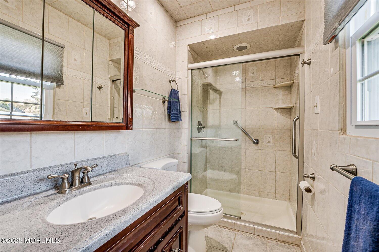 14 Clinton Drive, Manalapan, New Jersey image 30