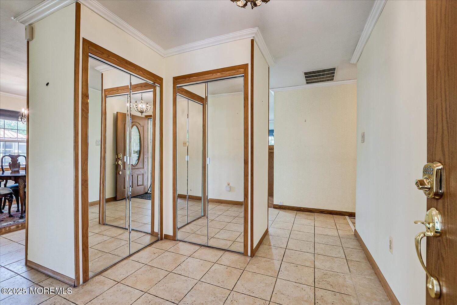 14 Clinton Drive, Manalapan, New Jersey image 11